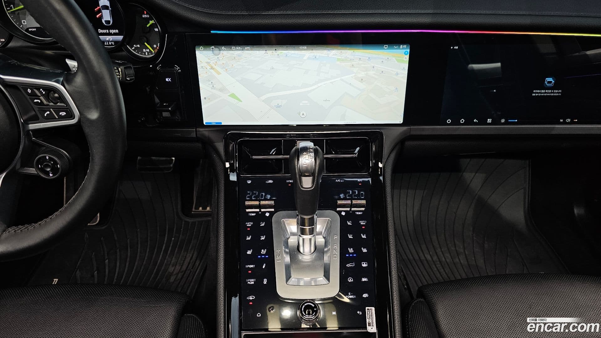 Main__Slider__Photo:Panamera Porsche 2015.11-13