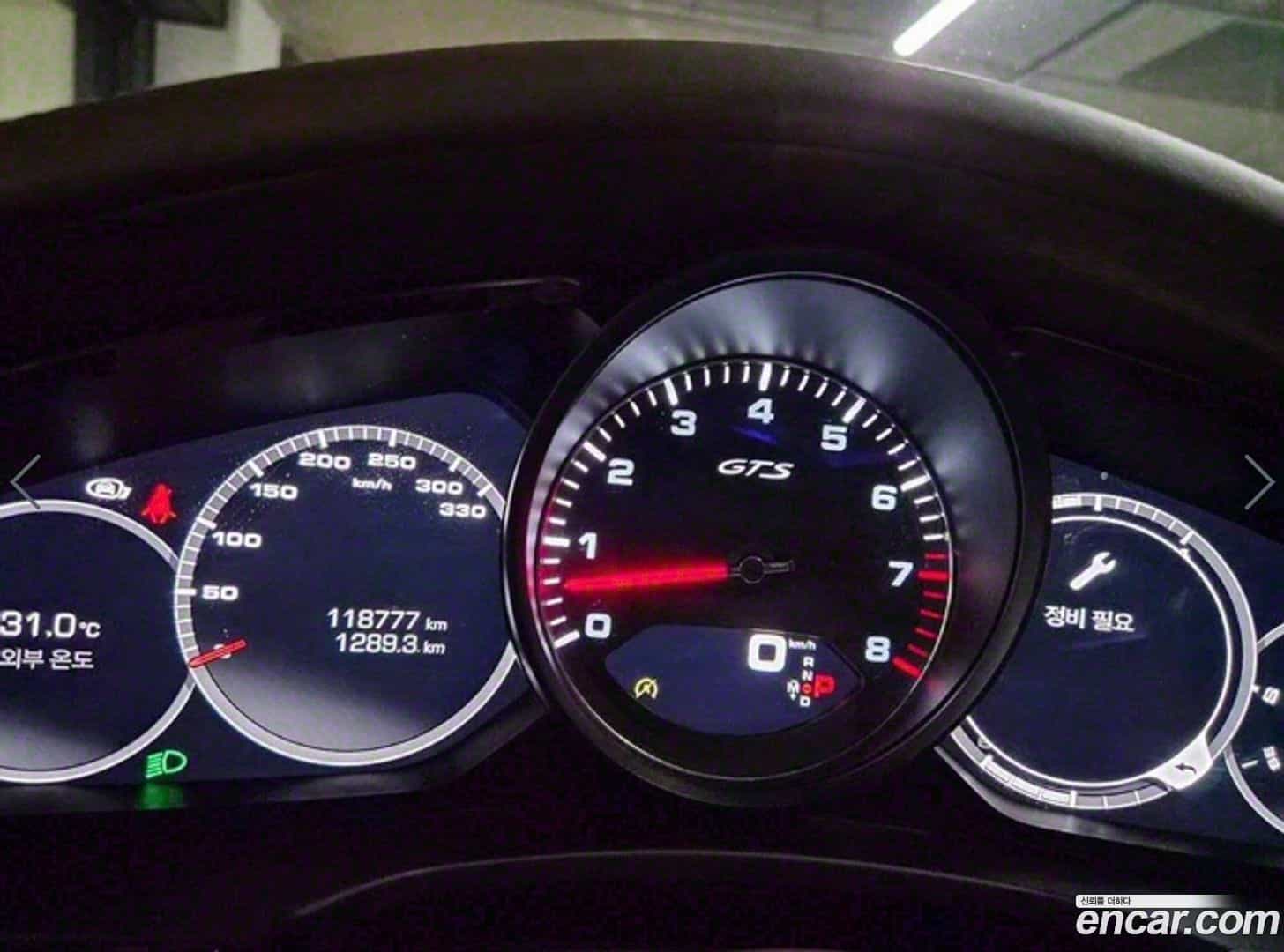 Panamera Porsche 2019.6-INNER-009