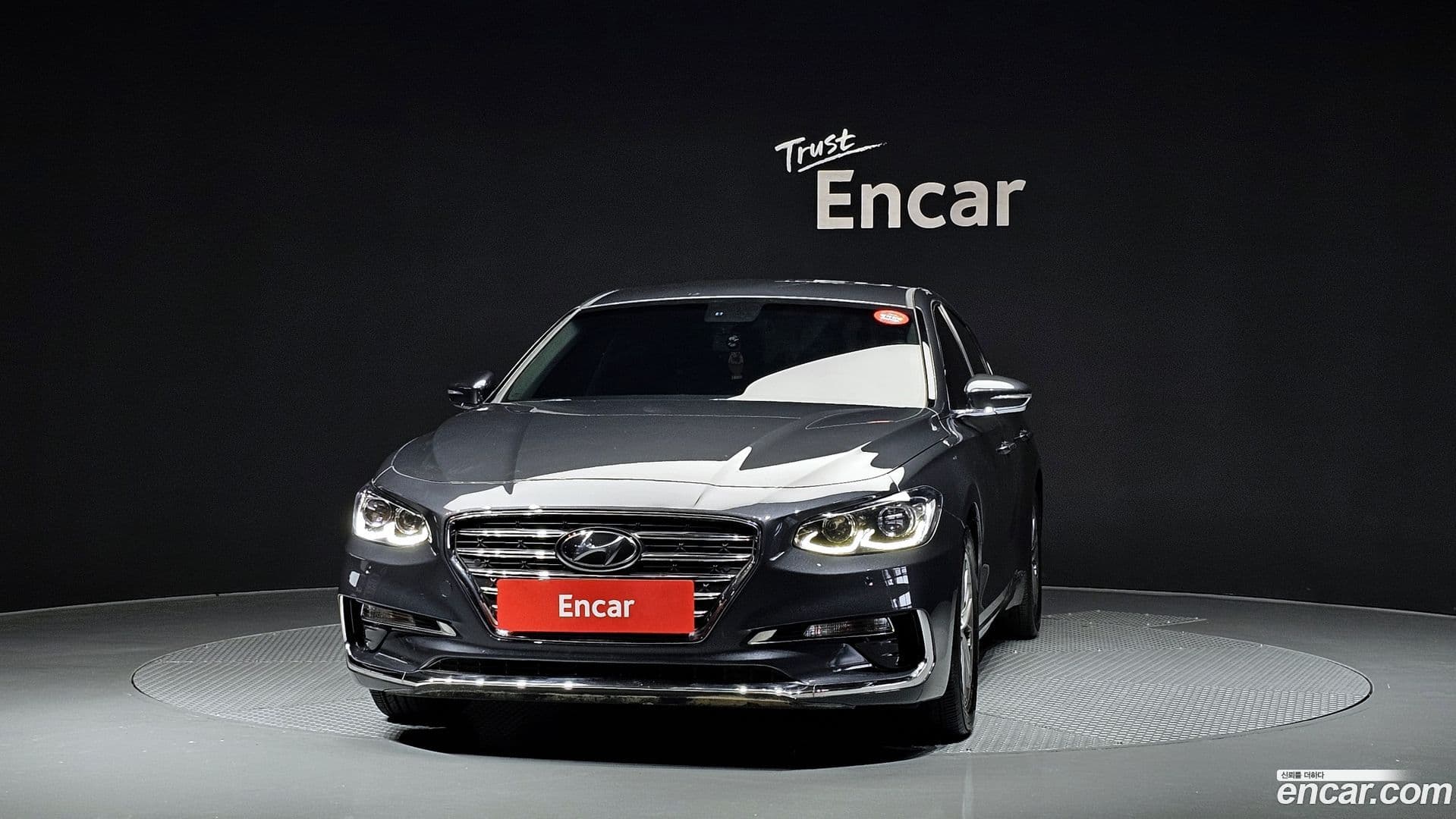 Main__Slider__Photo:Grandeur Hyundai 2016.11-2