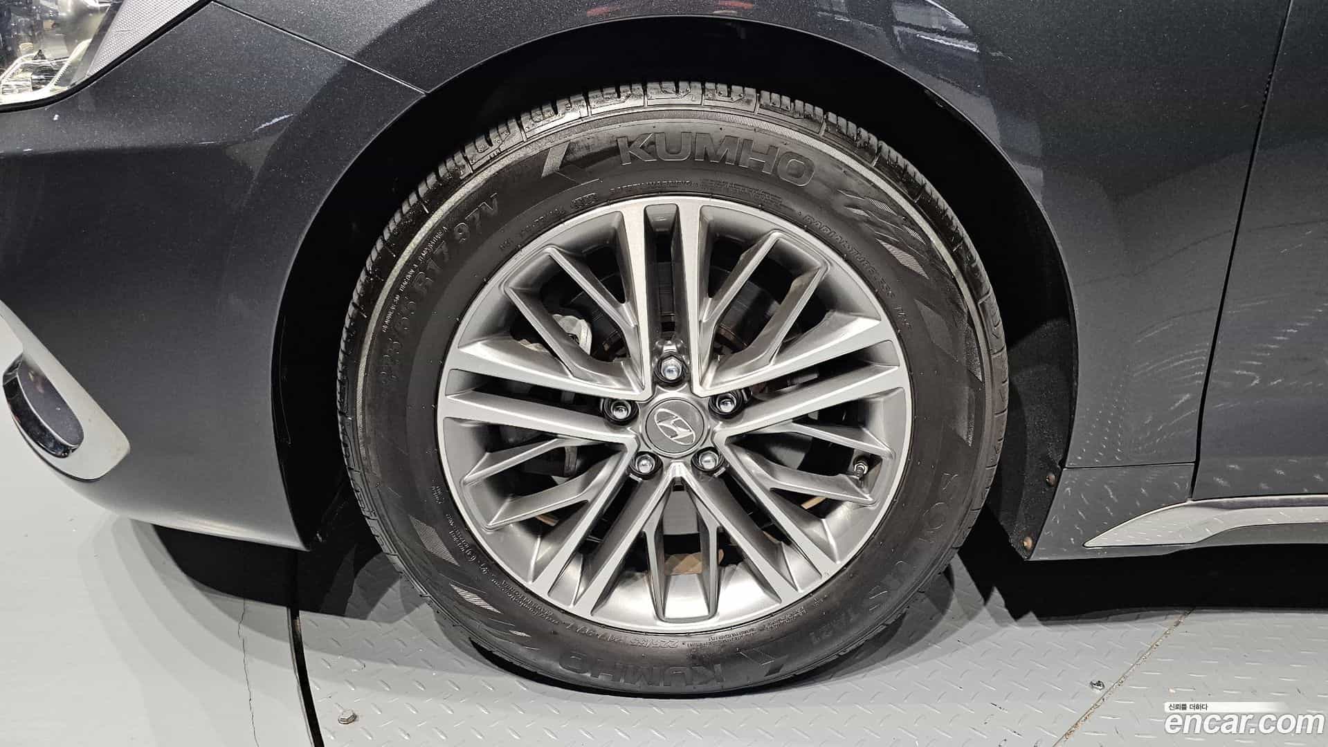 Grandeur Hyundai 2016.11-OUTER-005