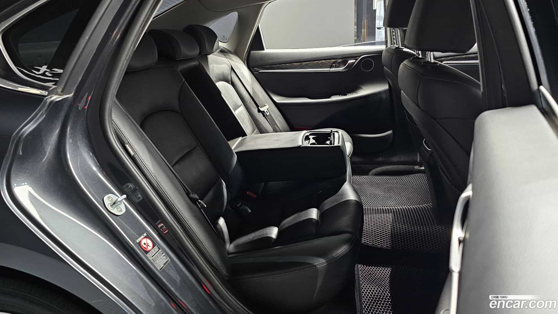 Grandeur Hyundai 2016.11-OPTION-016