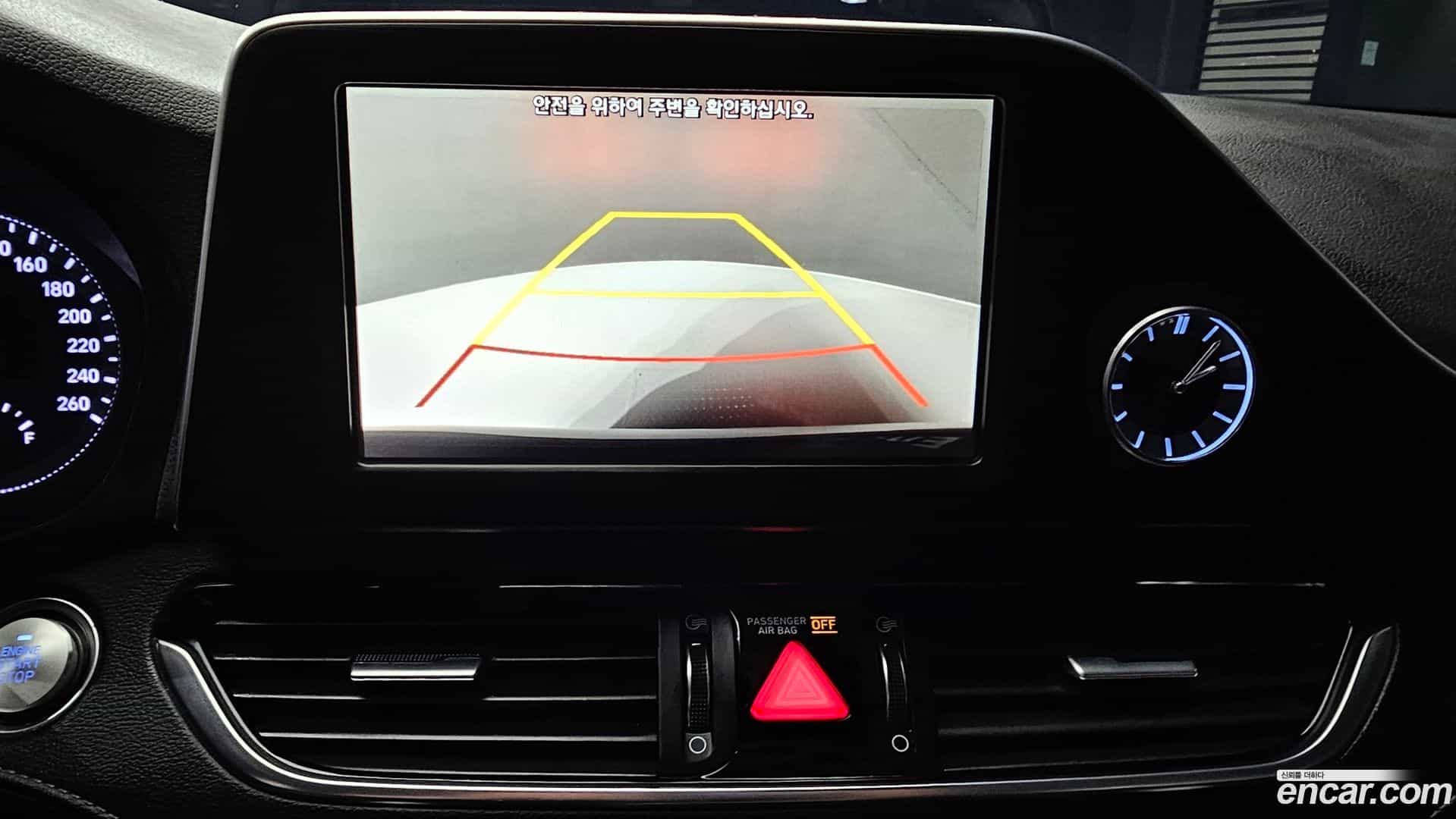 Grandeur Hyundai 2016.11-OPTION-019