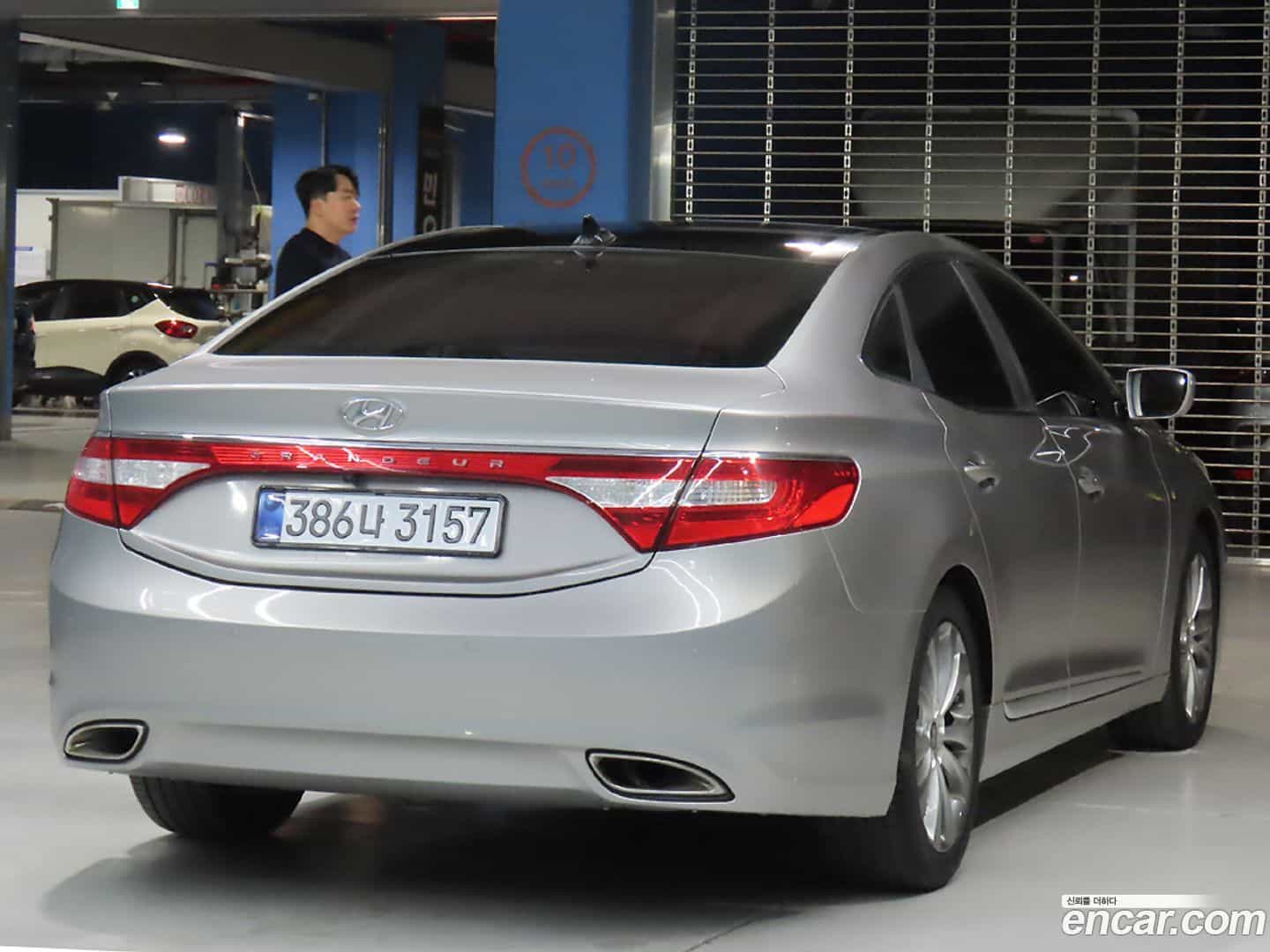 Grandeur Hyundai 2012.4-OUTER-004