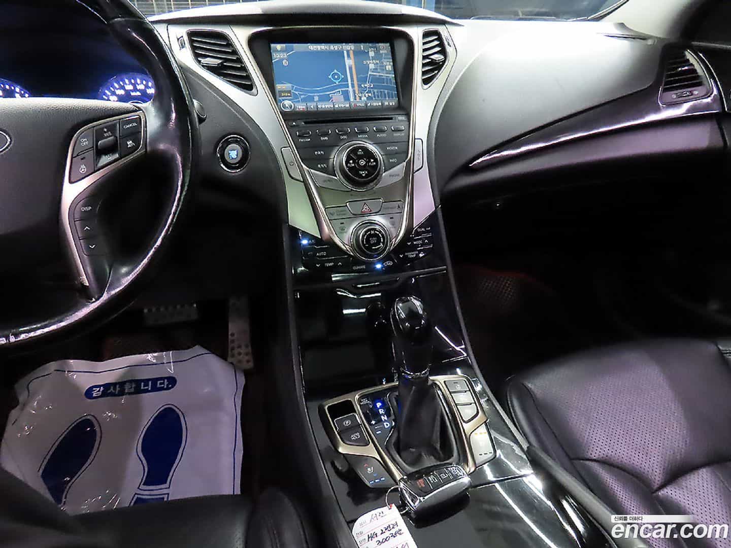 Grandeur Hyundai 2012.4-OPTION-016