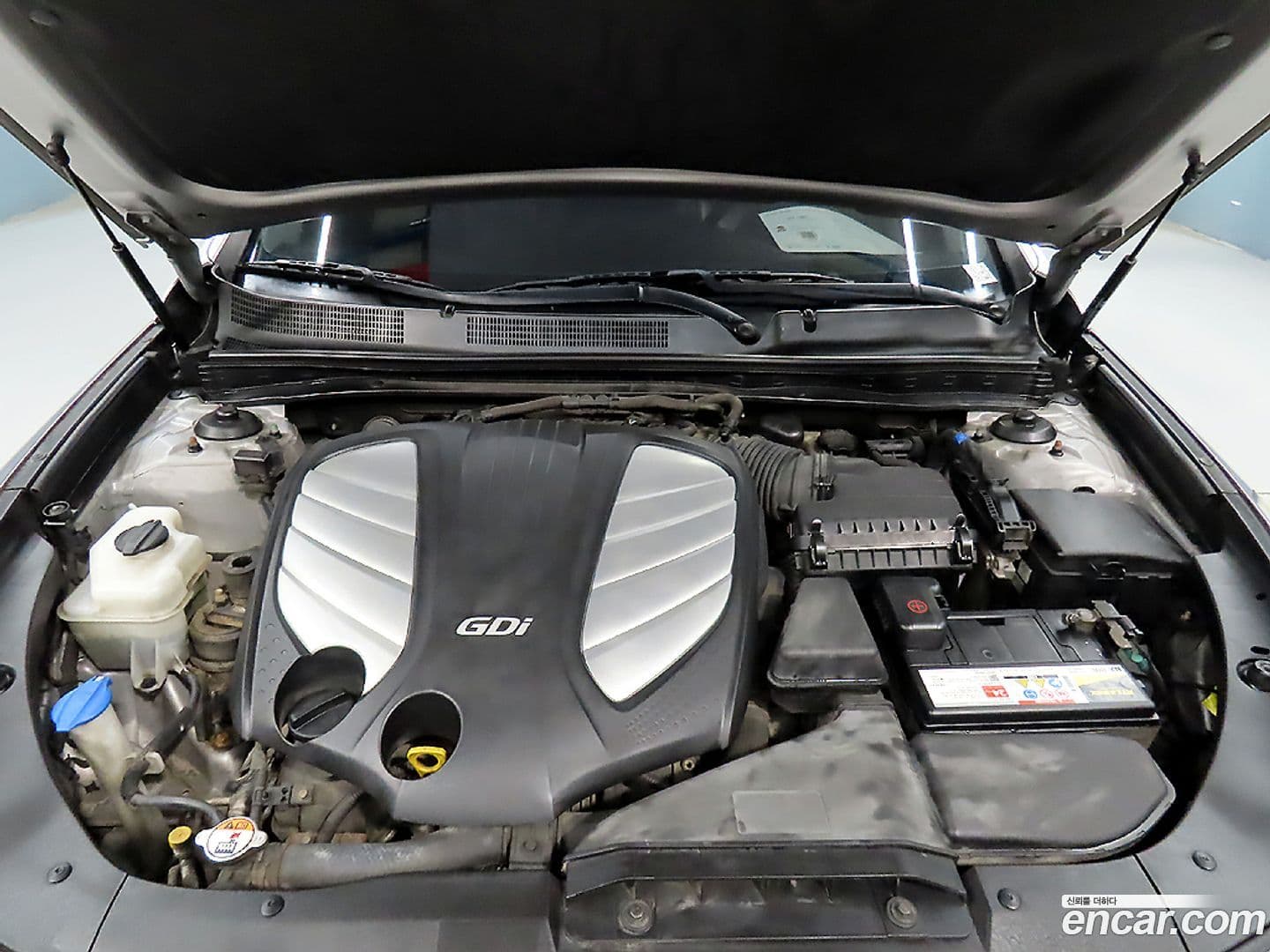 Main__Slider__Photo:Grandeur Hyundai 2012.4-18