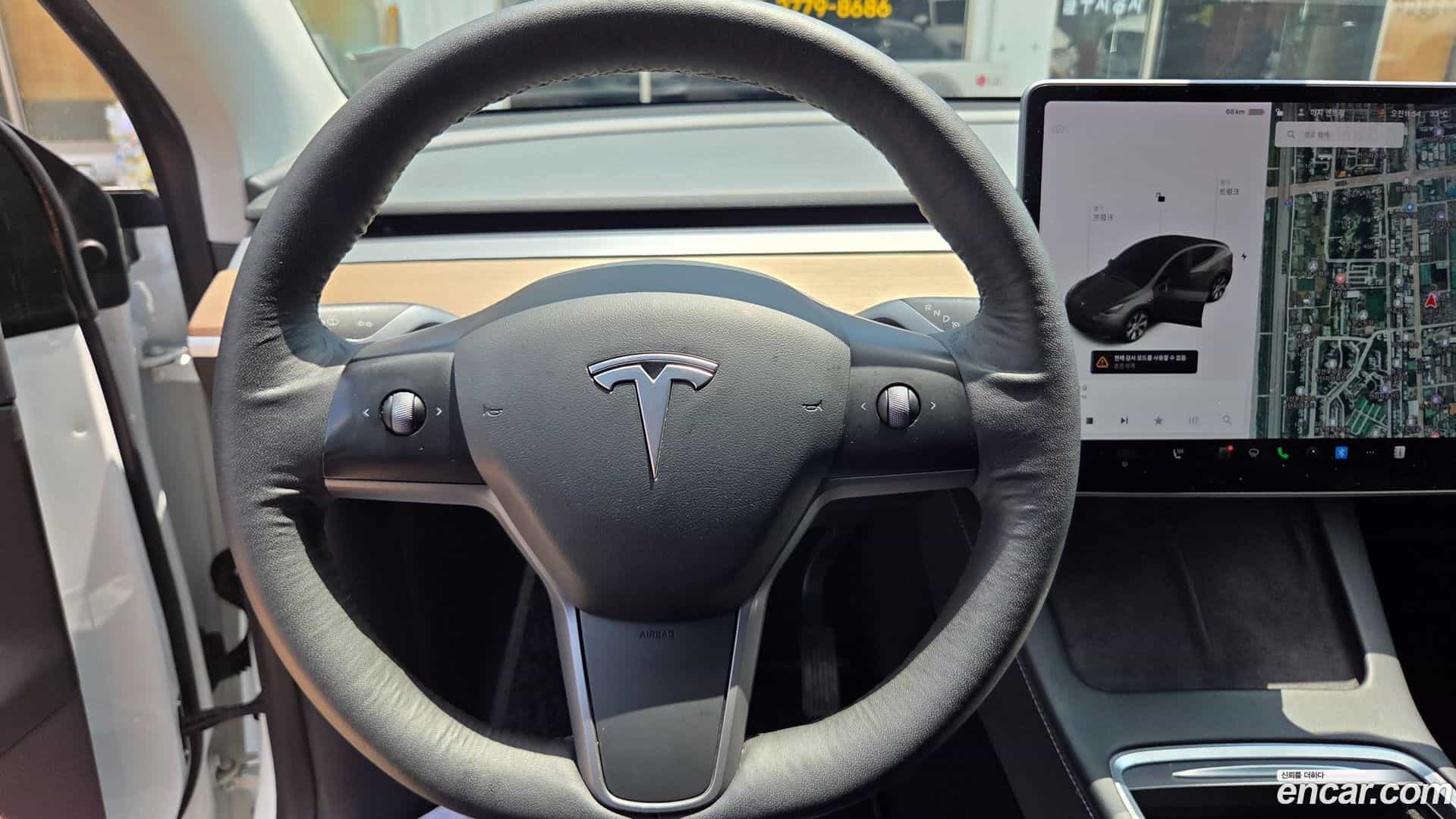 Model Y Tesla 2021.5-OPTION-022