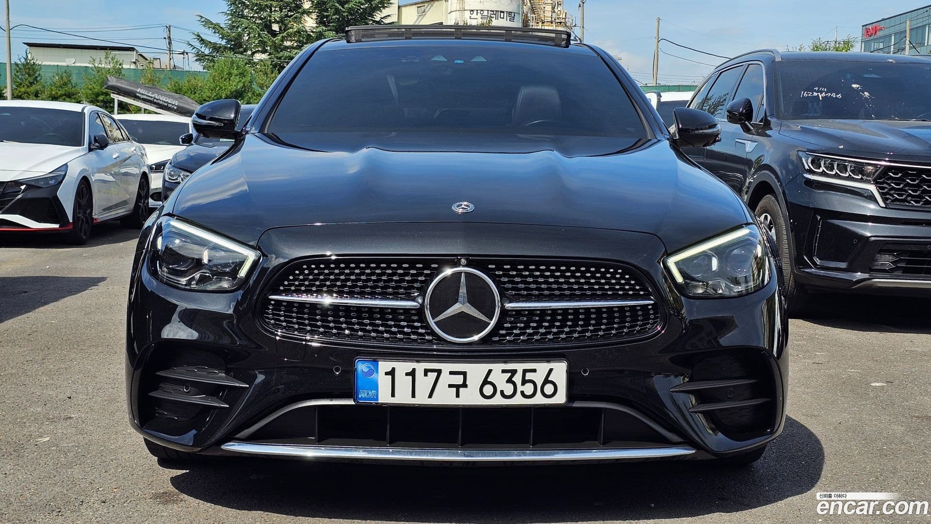 Main__Slider__Photo:E-Class Mercedes-Benz 2021.3-1