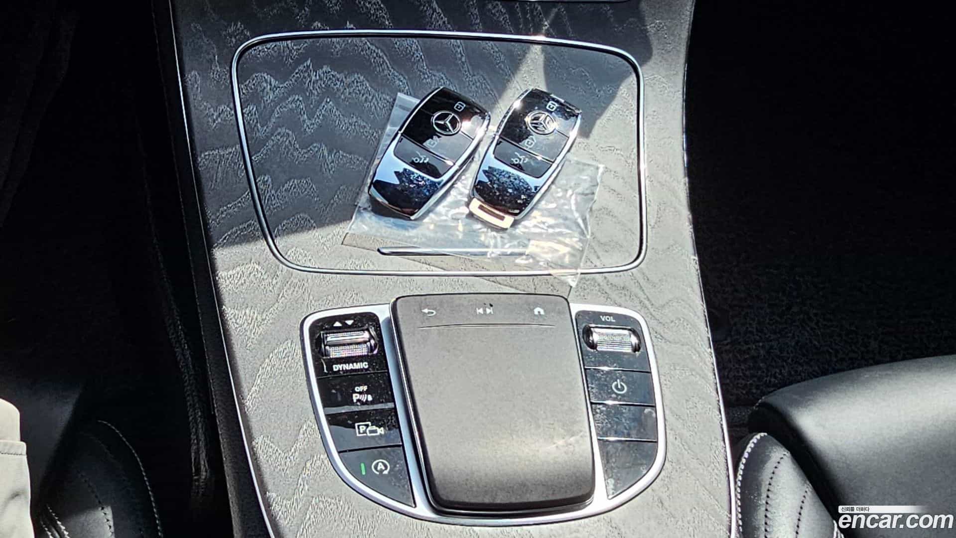 E-Class Mercedes-Benz 2021.3-OPTION-016