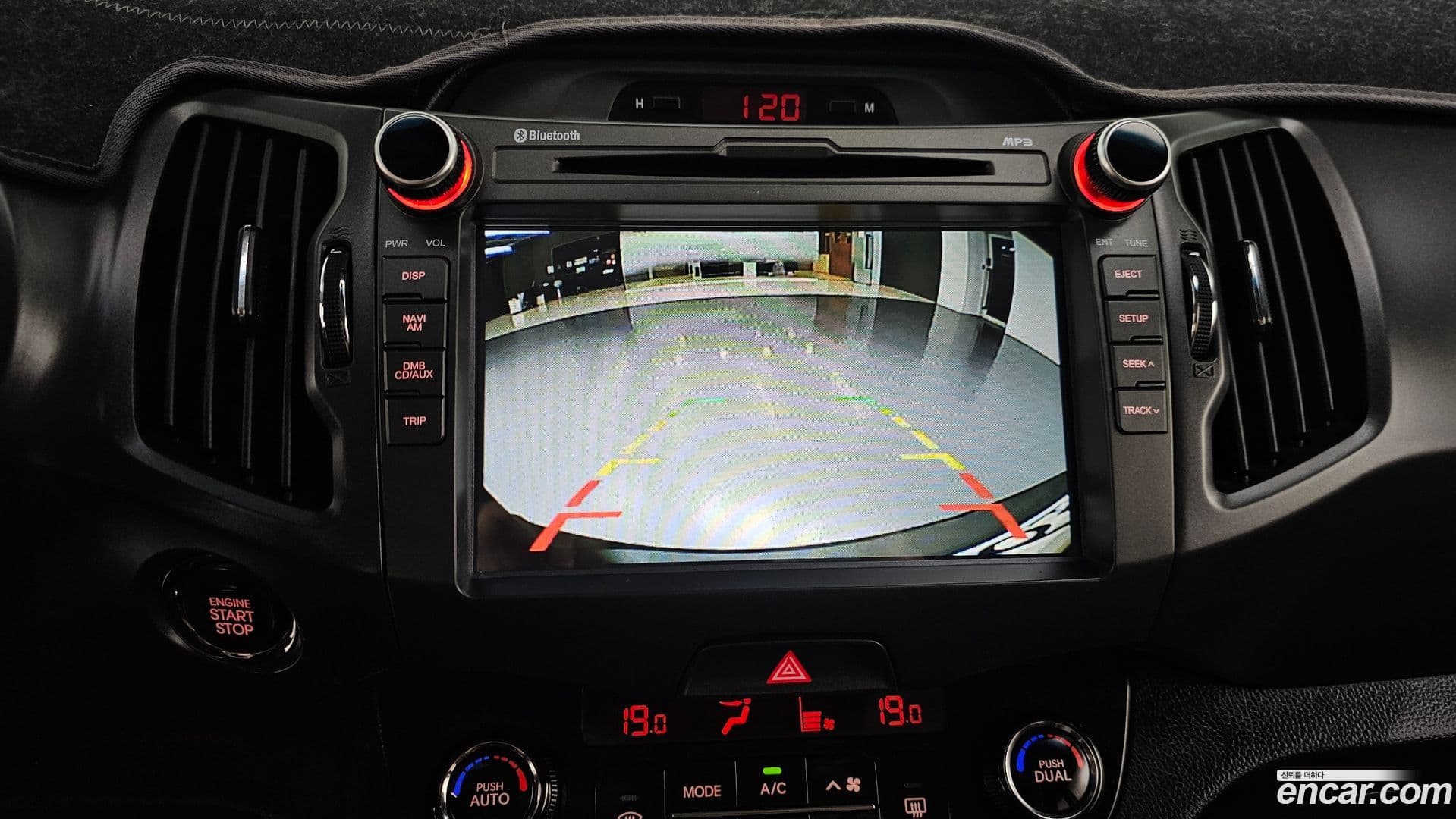 Main__Slider__Photo:Sportage Kia 2013.5-14