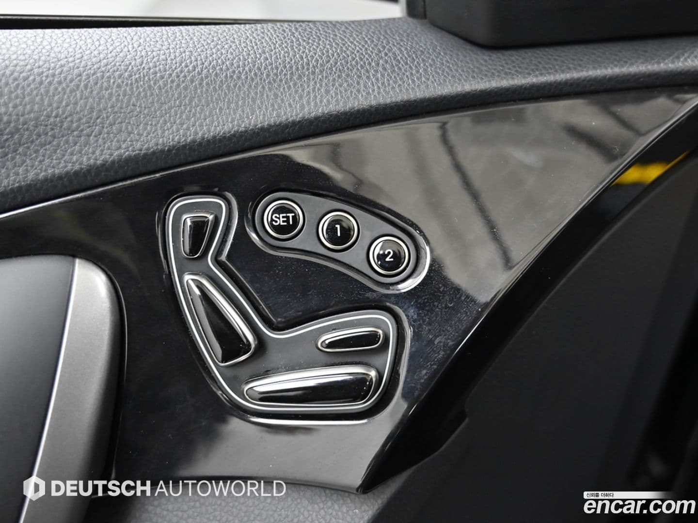 Main__Slider__Photo:Grandeur Hyundai 2014.10-16