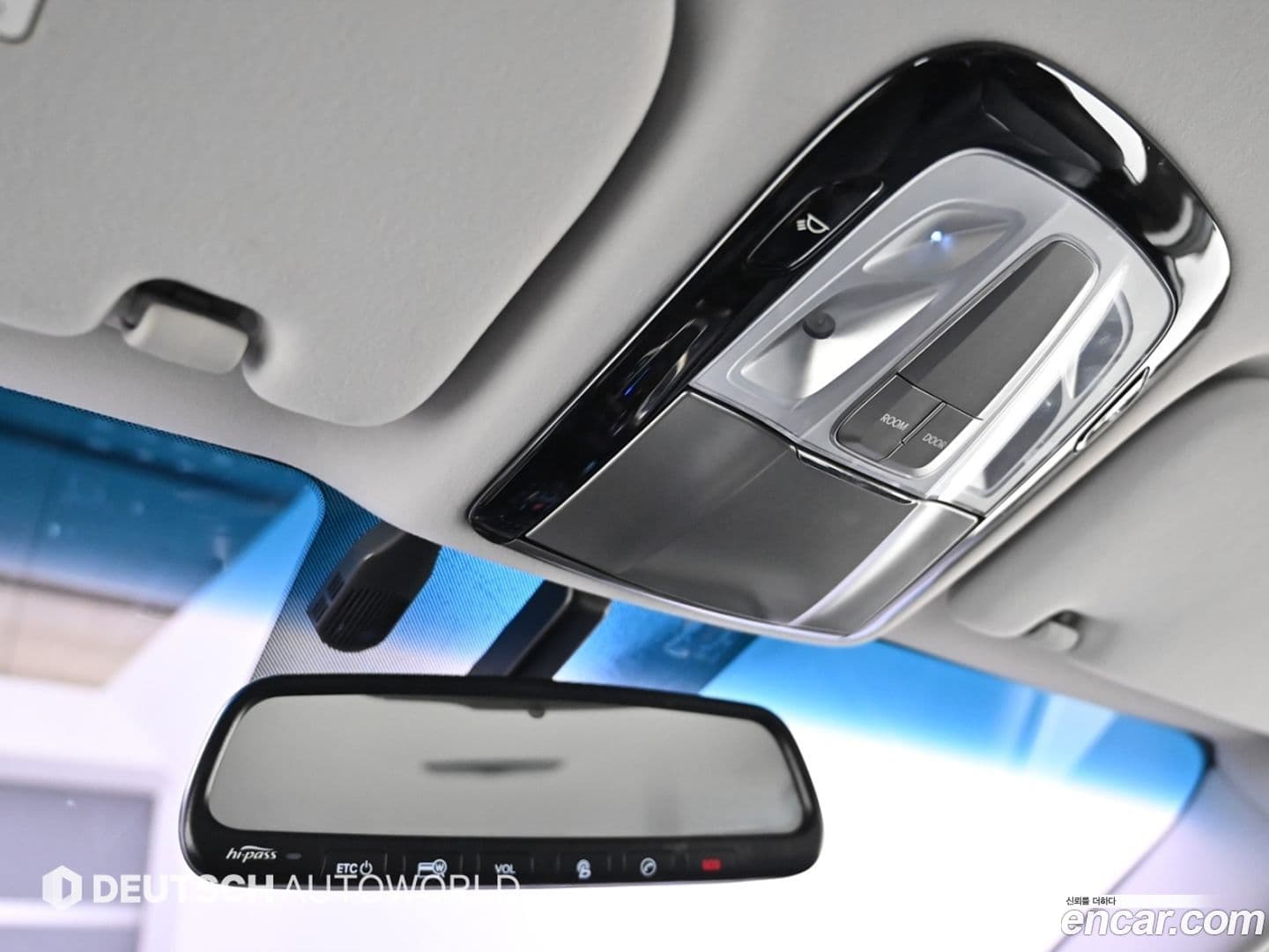 Main__Slider__Photo:Grandeur Hyundai 2014.10-18