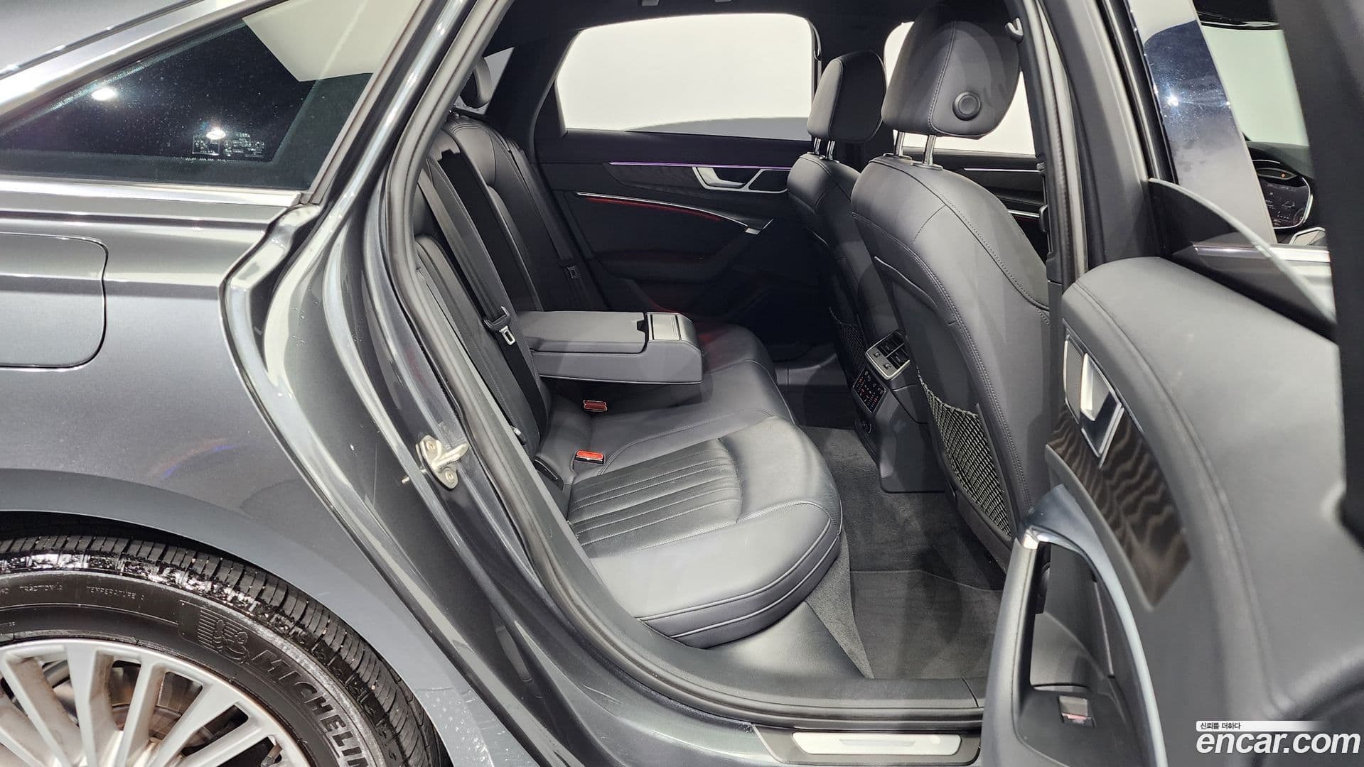 Main__Slider__Photo:A6 Audi 2020.11-11