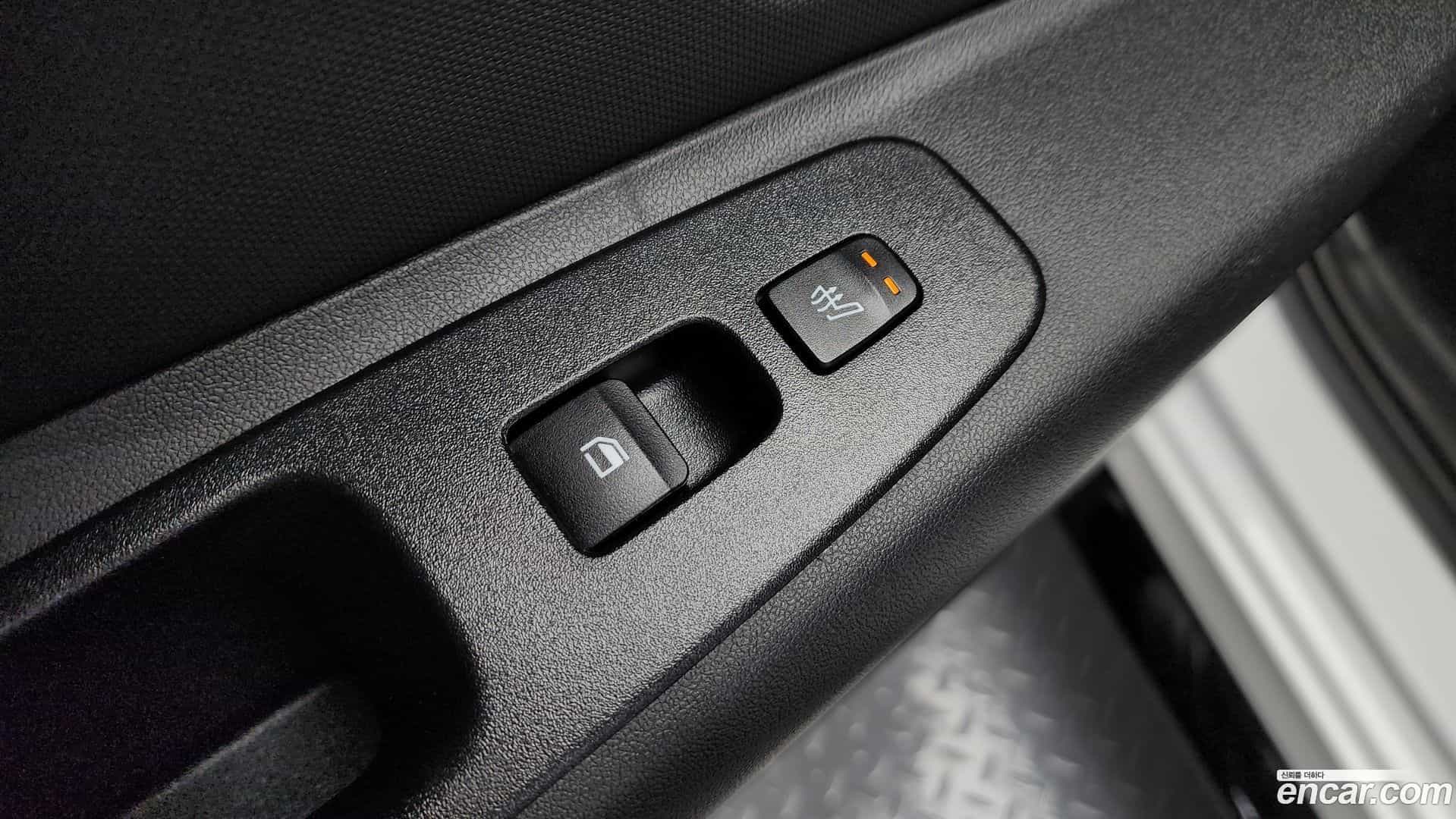 AVANTE Hyundai 2024.9-OPTION-021