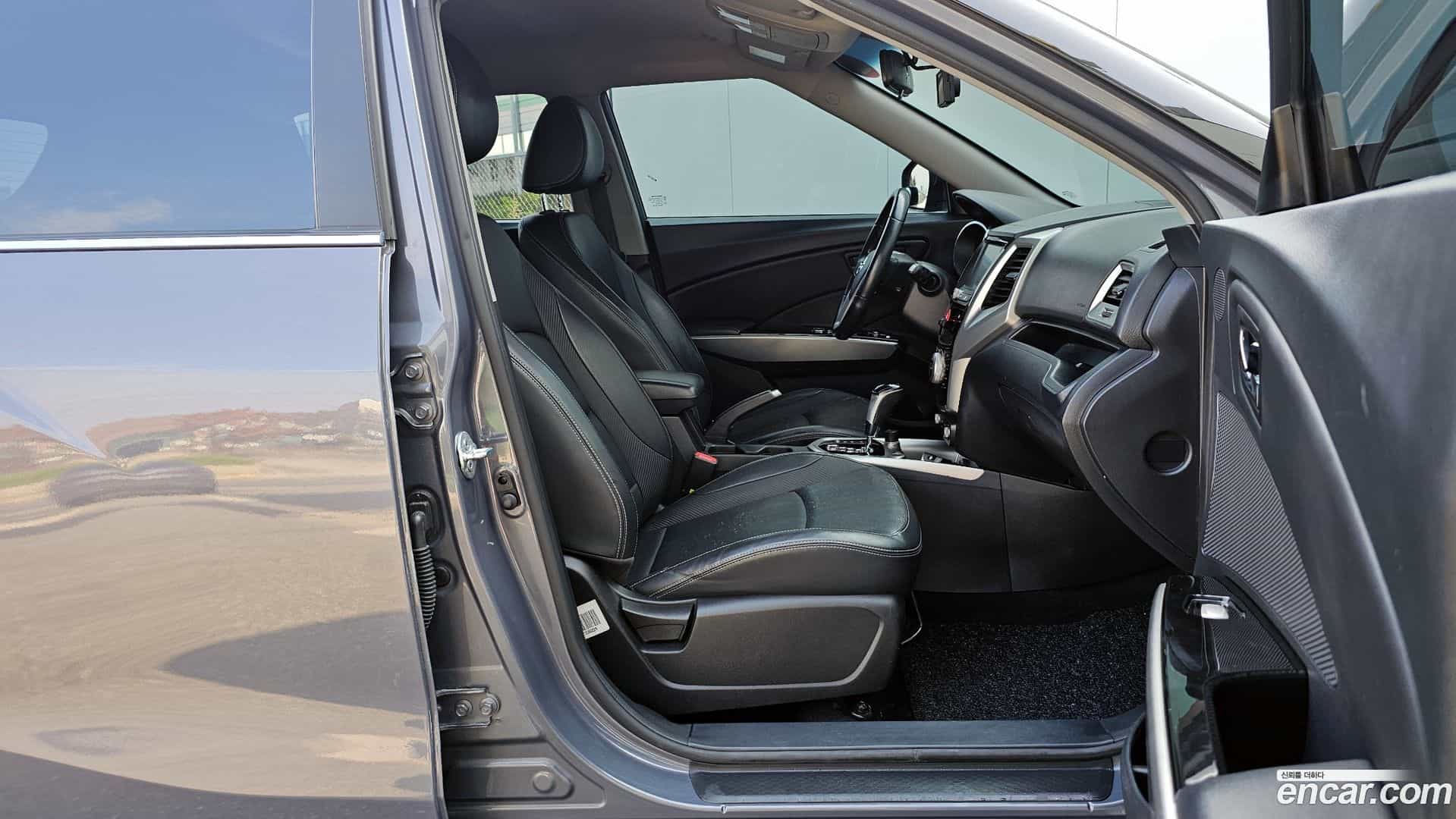 TIBOLI KG_Mobility_Ssangyong 2015.6-INNER-010