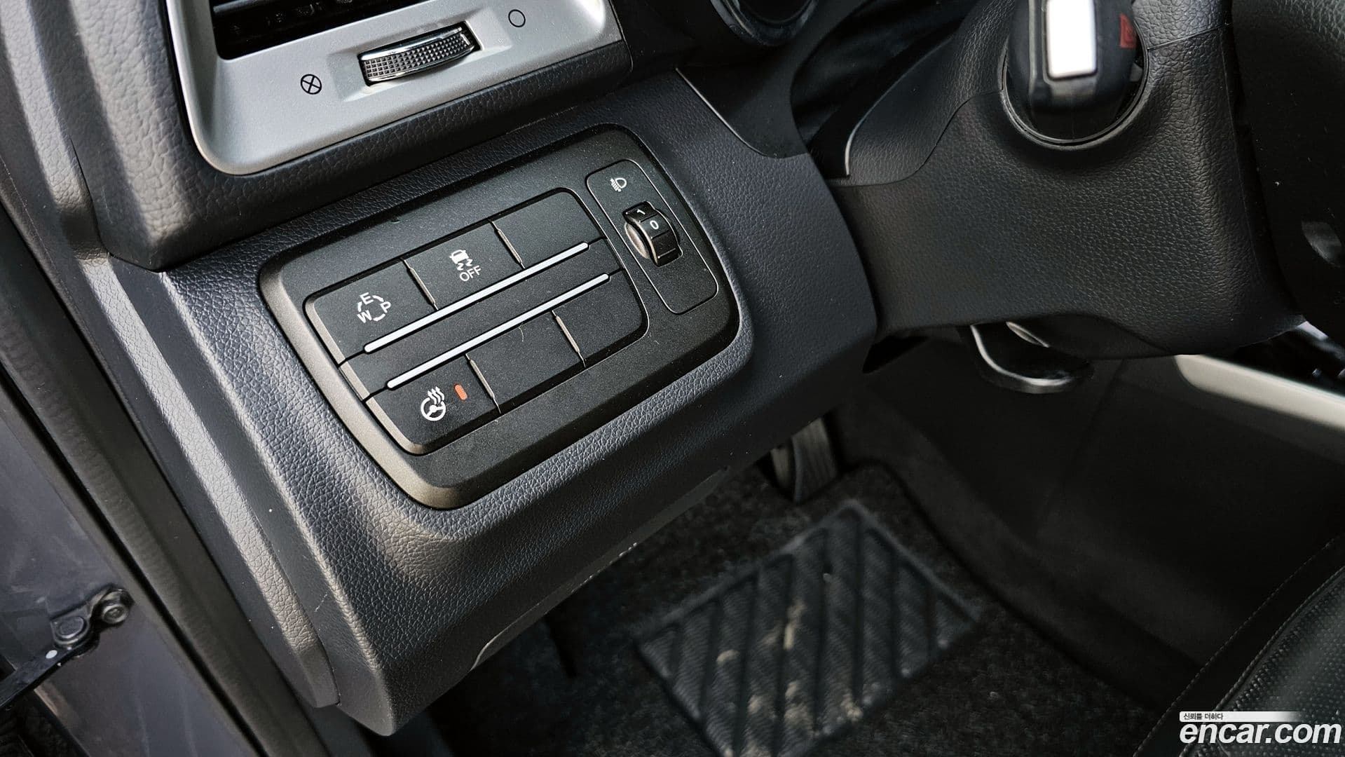 Main__Slider__Photo:TIBOLI KG_Mobility_Ssangyong 2015.6-13