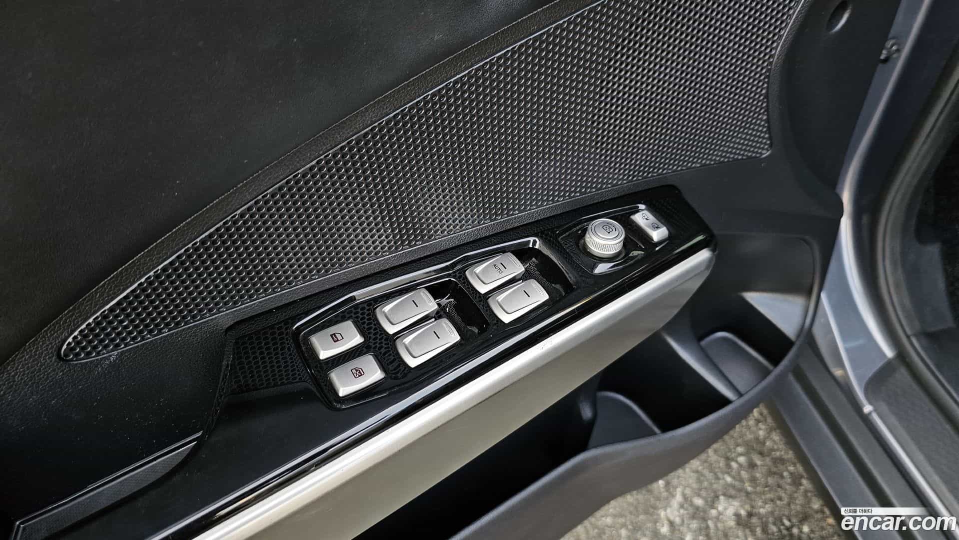 TIBOLI KG_Mobility_Ssangyong 2015.6-OPTION-022