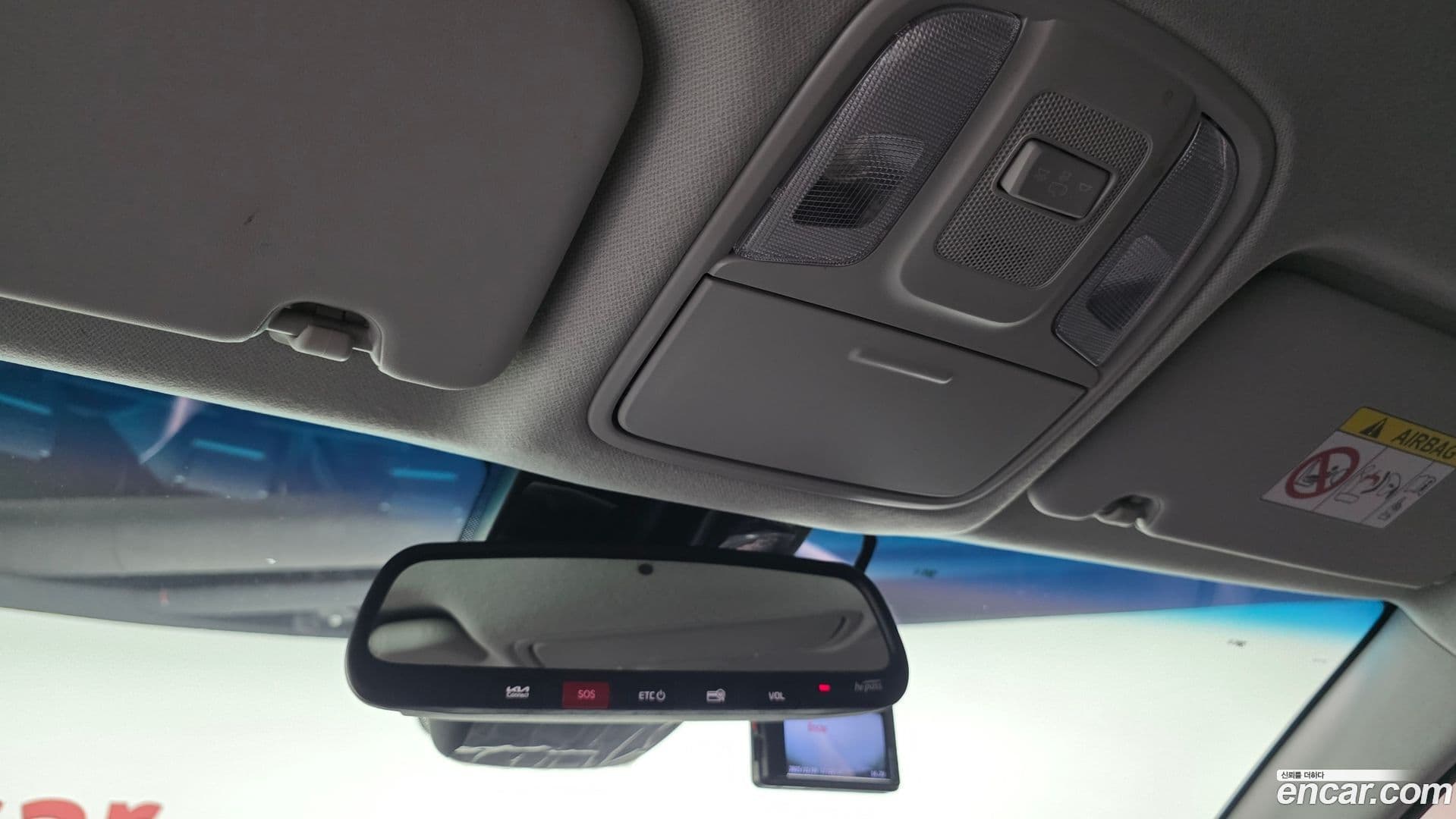 Main__Slider__Photo:Niro Kia 2021.9-18