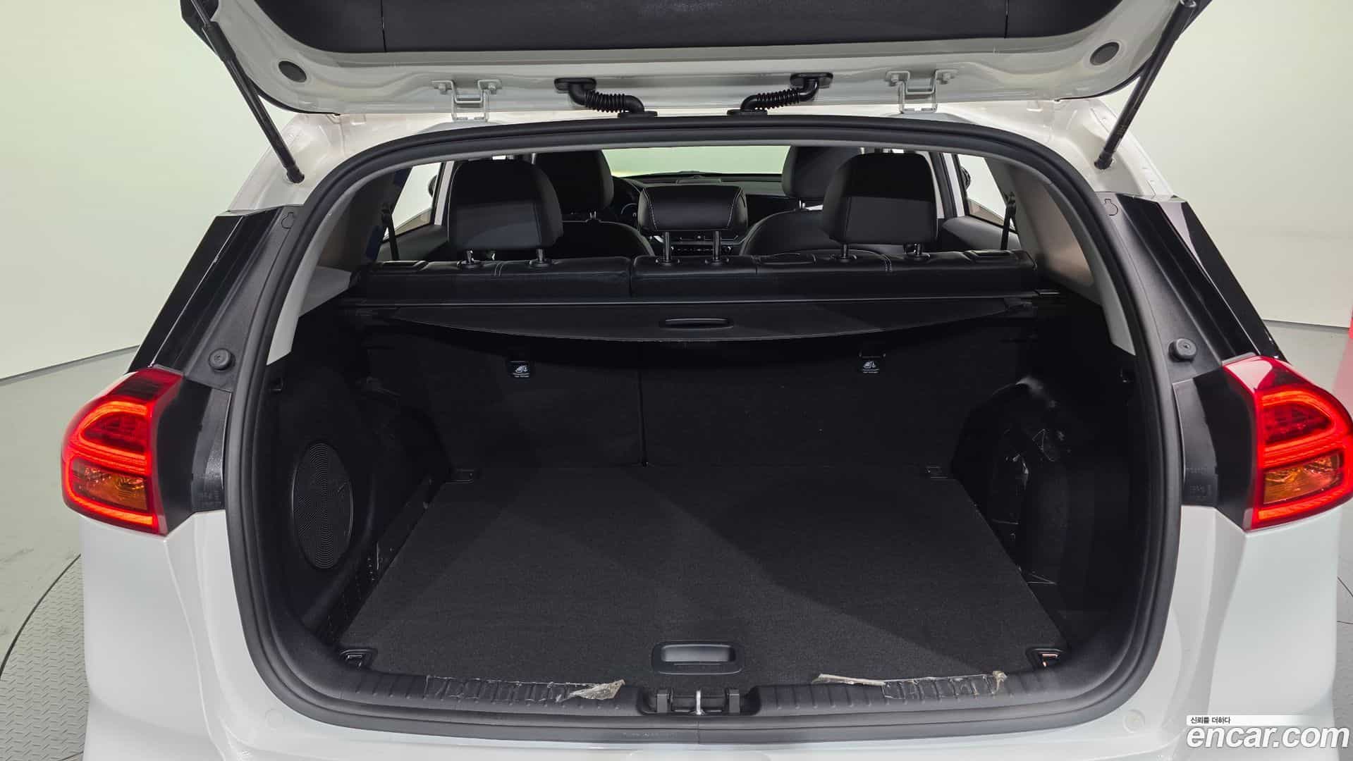 Niro Kia 2021.9-OPTION-024