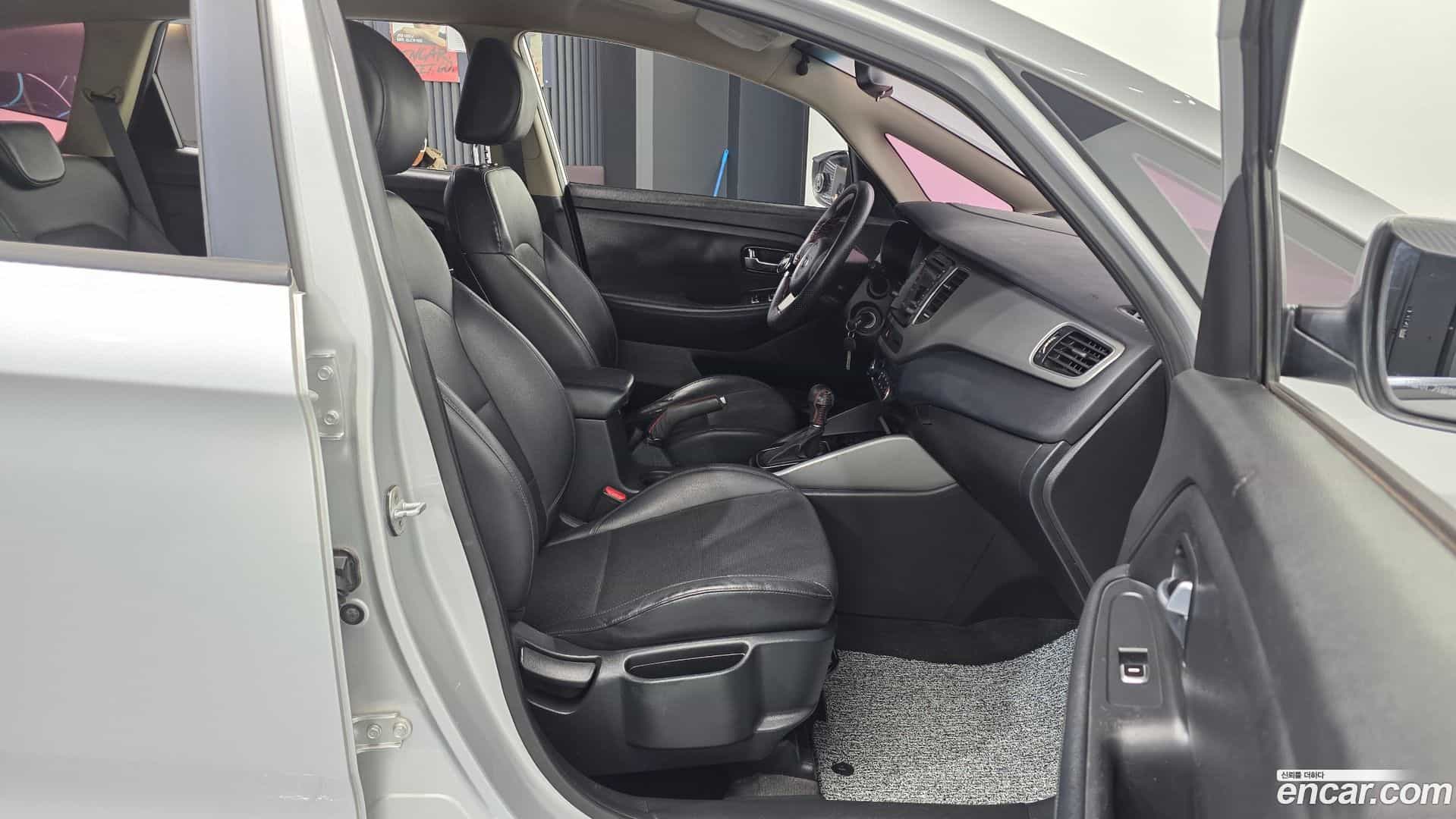 Carens Kia 2016.5-OPTION-015