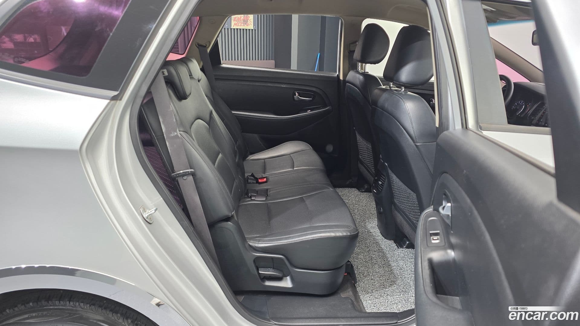 Main__Slider__Photo:Carens Kia 2016.5-11