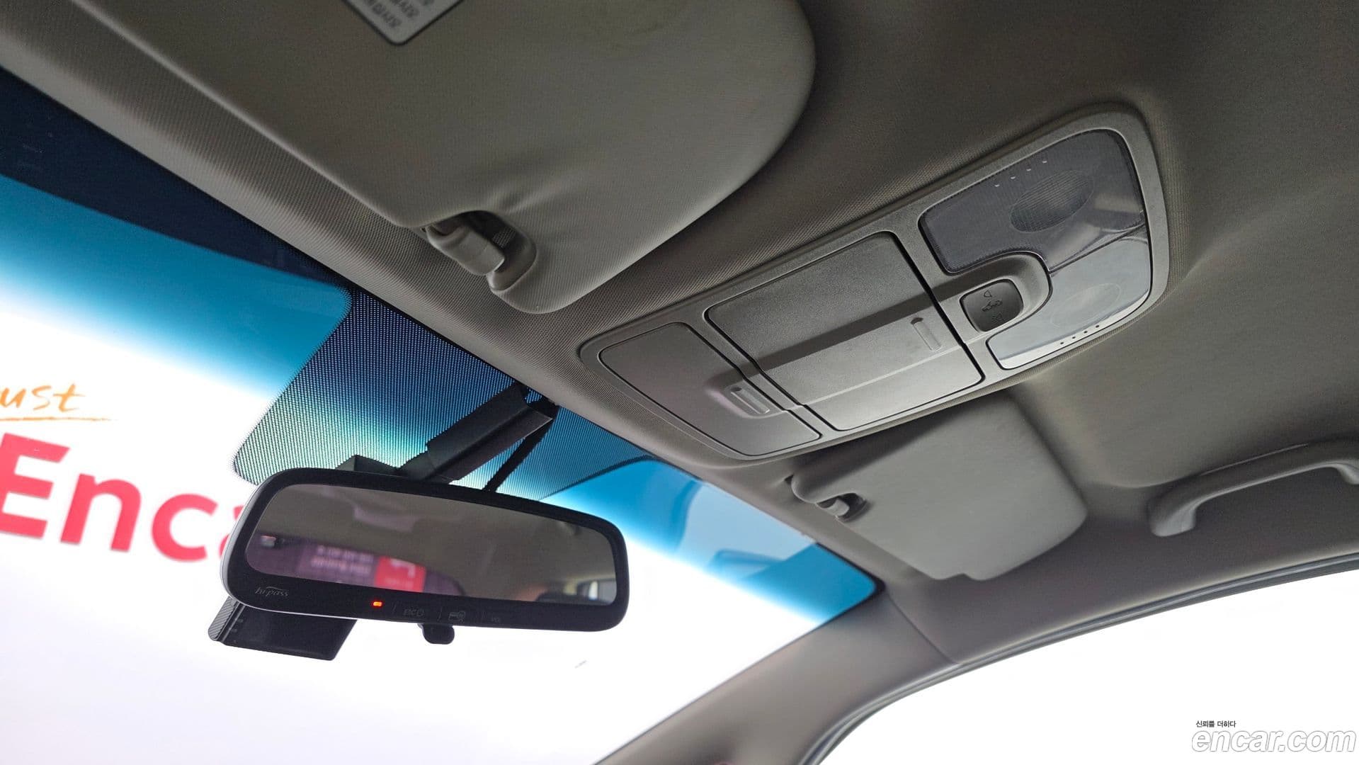 Main__Slider__Photo:Carens Kia 2016.5-18