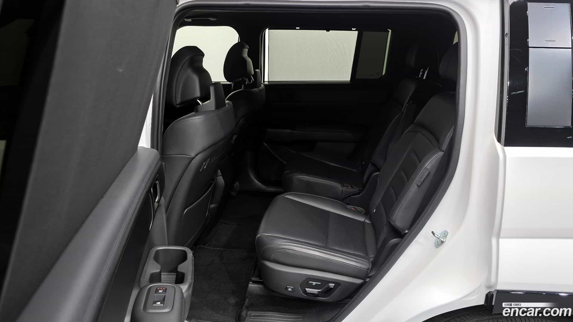 Santafe Hyundai 2023.9-OPTION-024