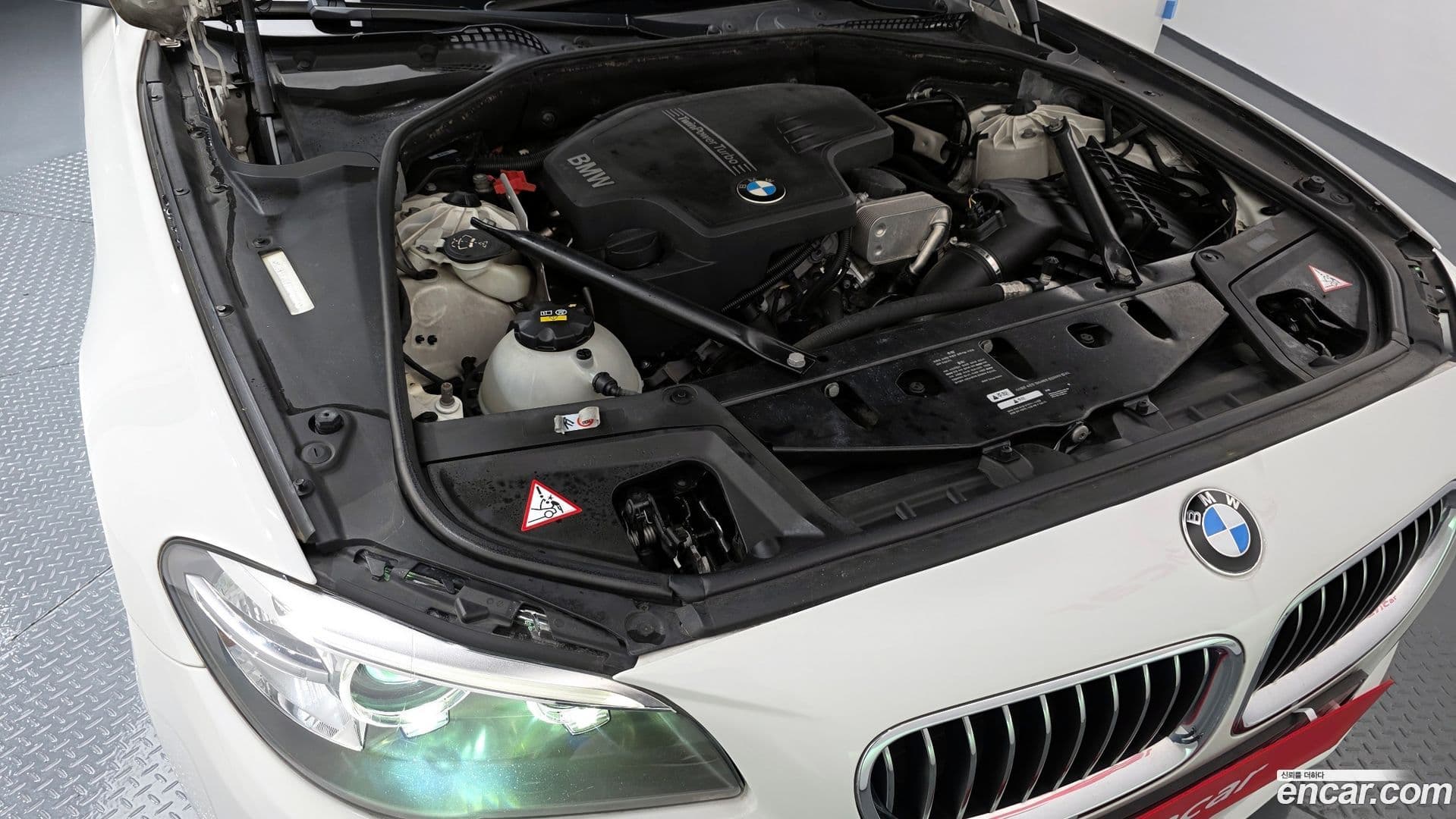 Main__Slider__Photo:5-Series BMW 2013.11-5