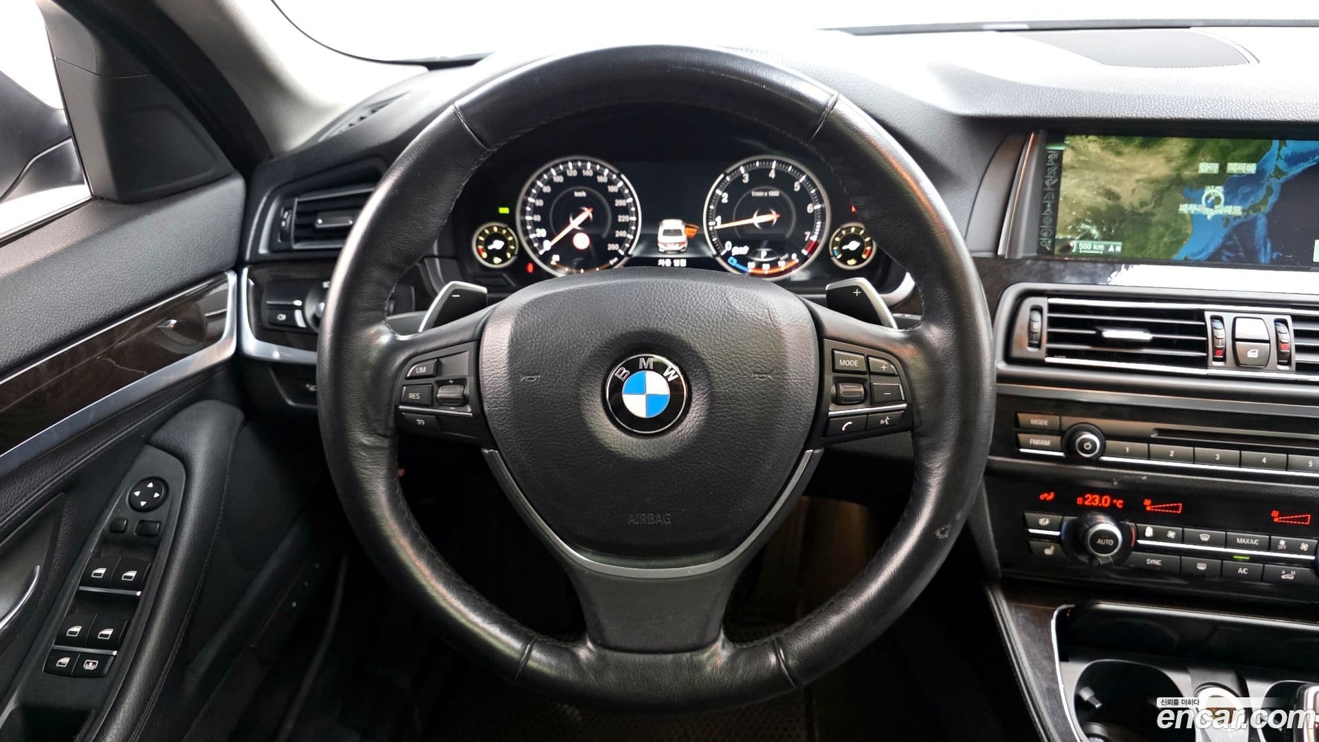 Main__Slider__Photo:5-Series BMW 2013.11-13