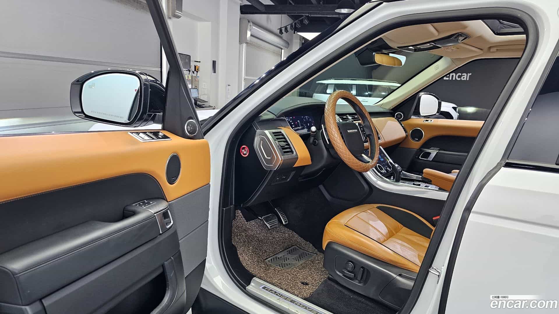 Range Rover Sport Land Rover 2021.4-INNER-010