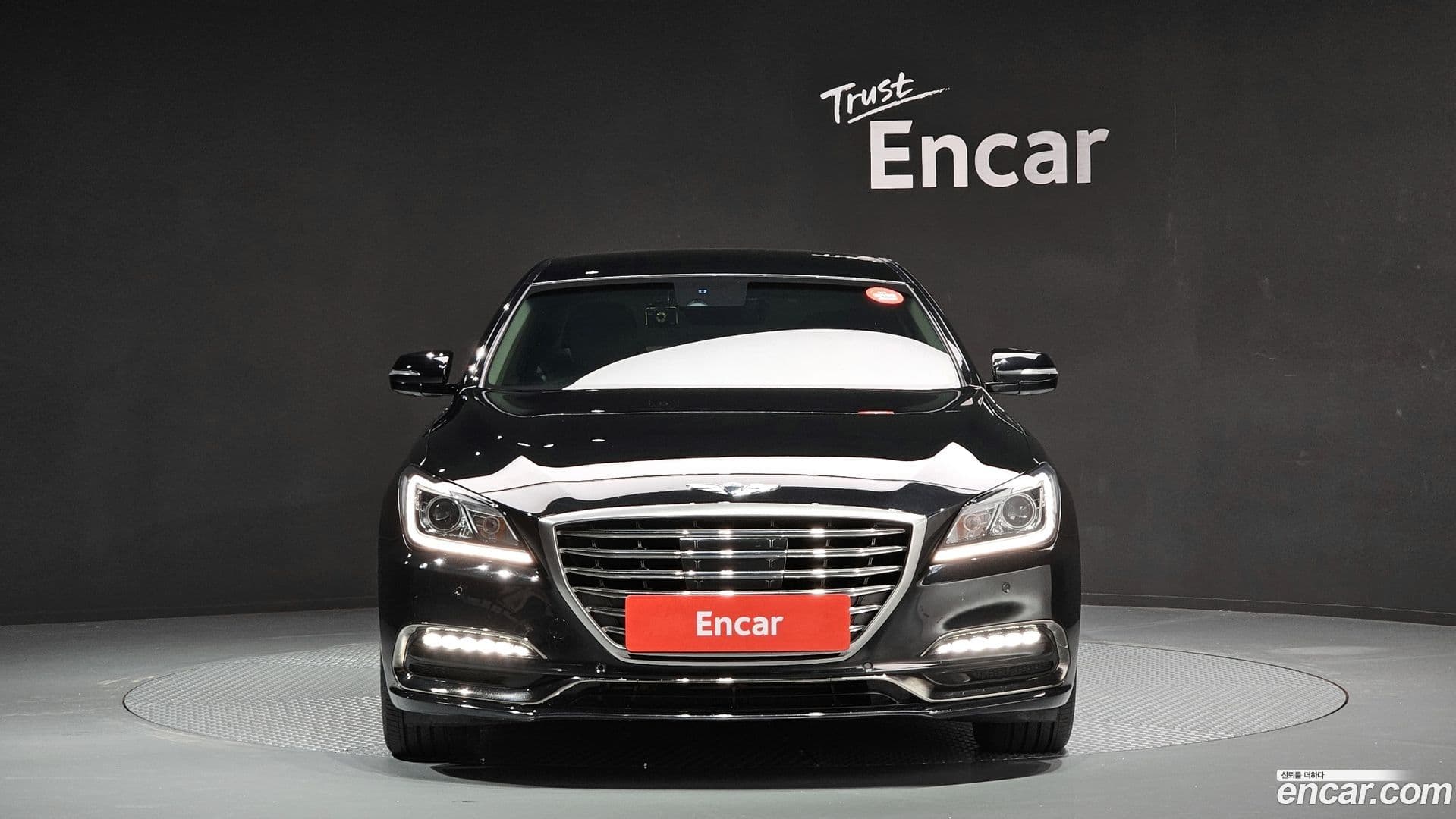 Main__Slider__Photo:G80 Genesis 2019.5-2