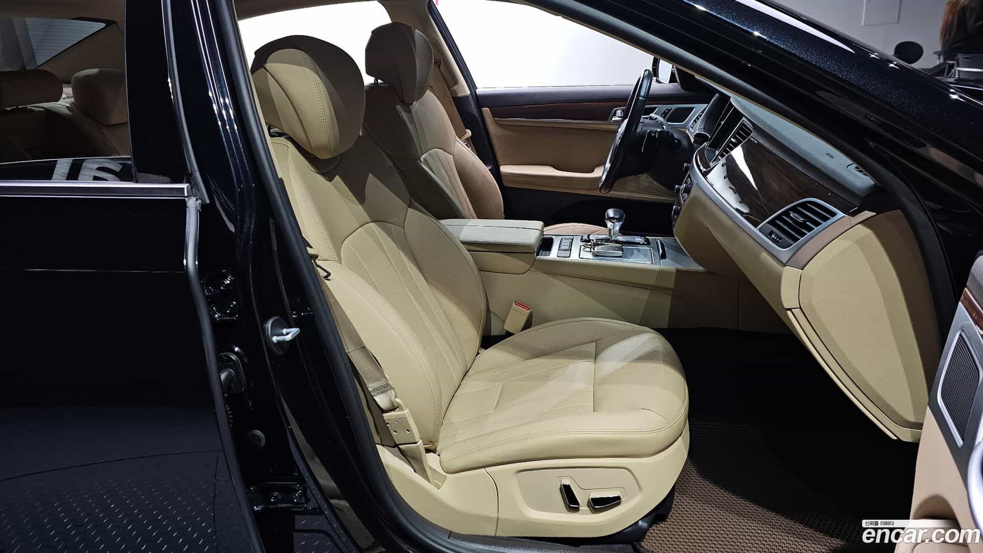 G80 Genesis 2019.5-INNER-010