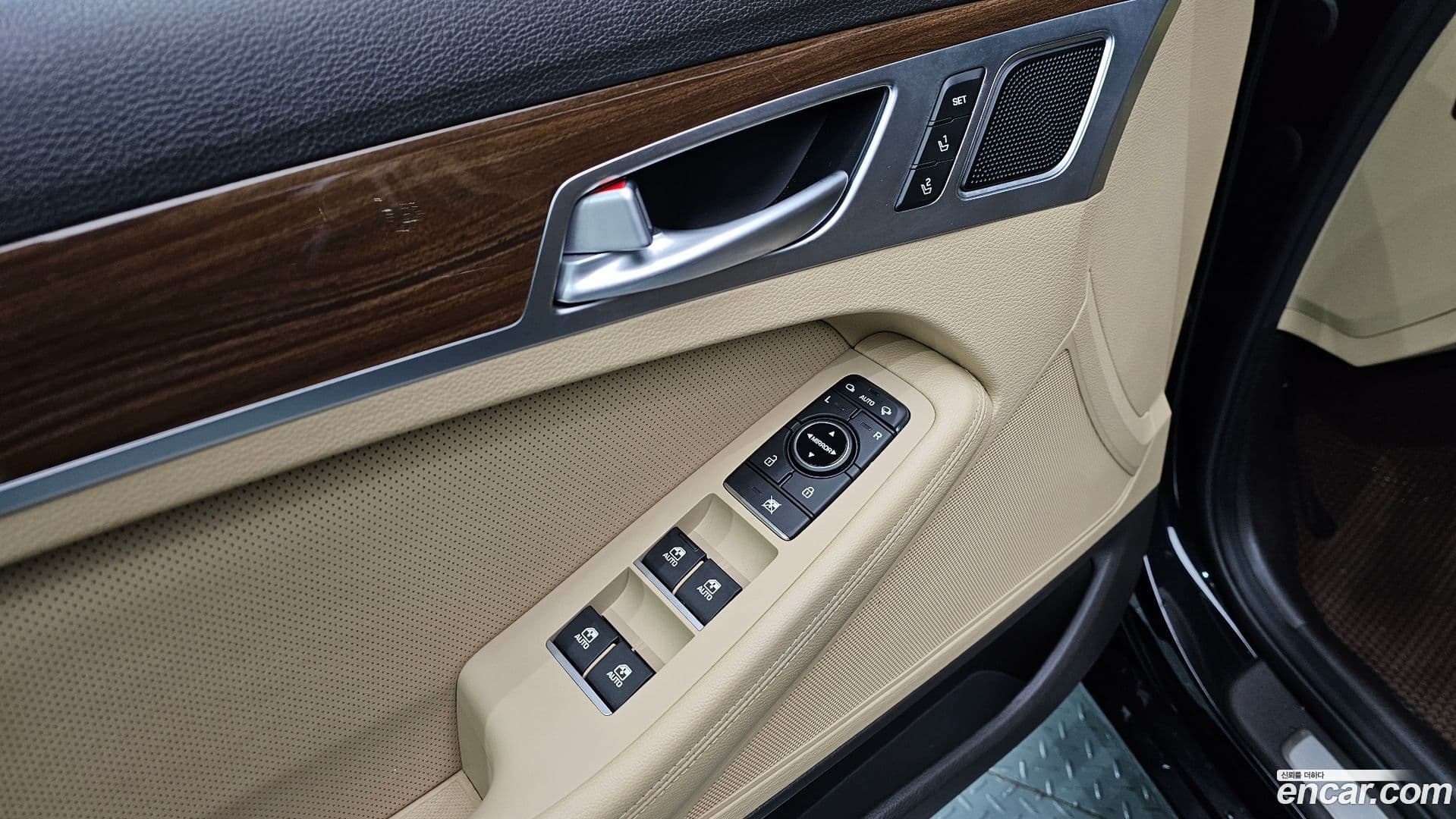 Main__Slider__Photo:G80 Genesis 2019.5-11