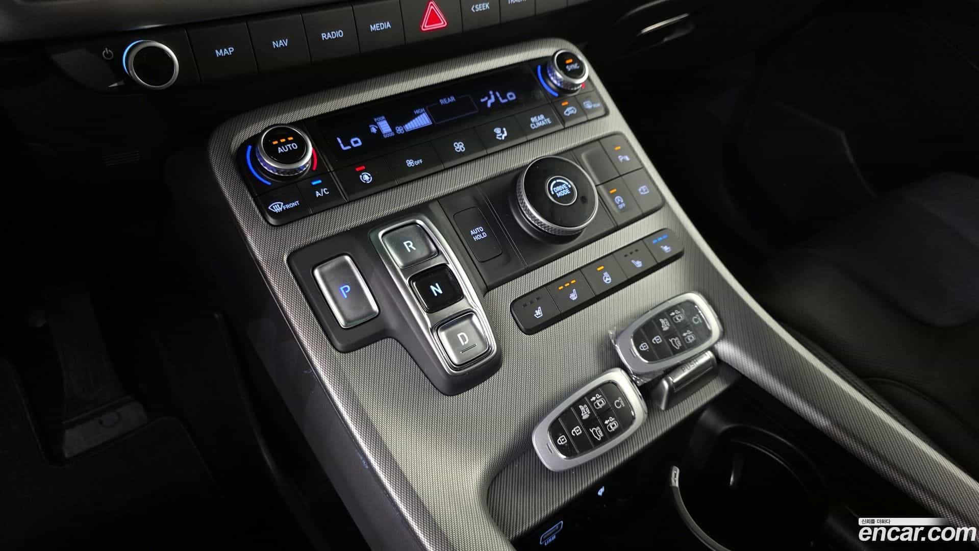 Palisade Hyundai 2023.7-INNER-009