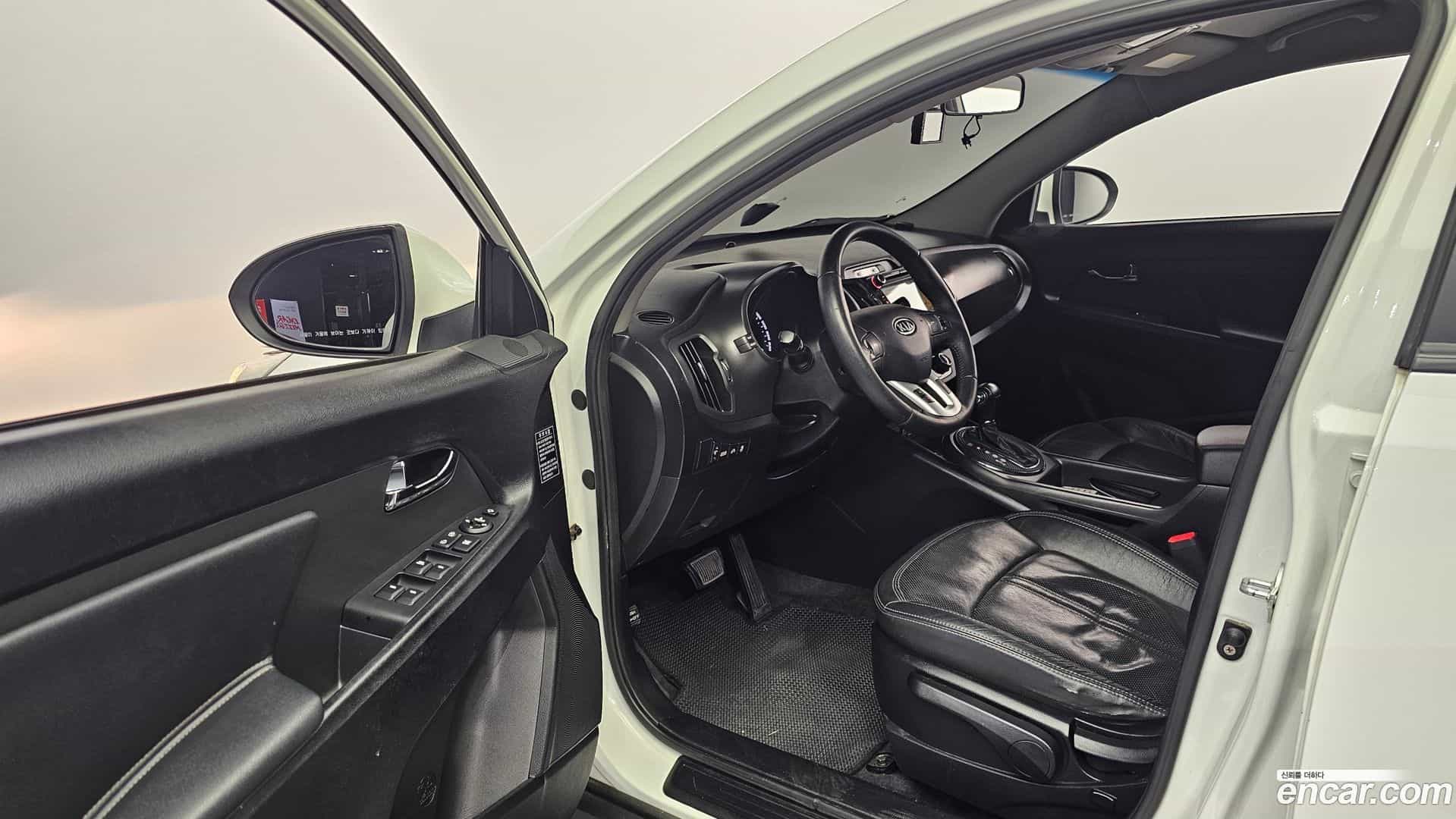 Sportage Kia 2010.6-INNER-010