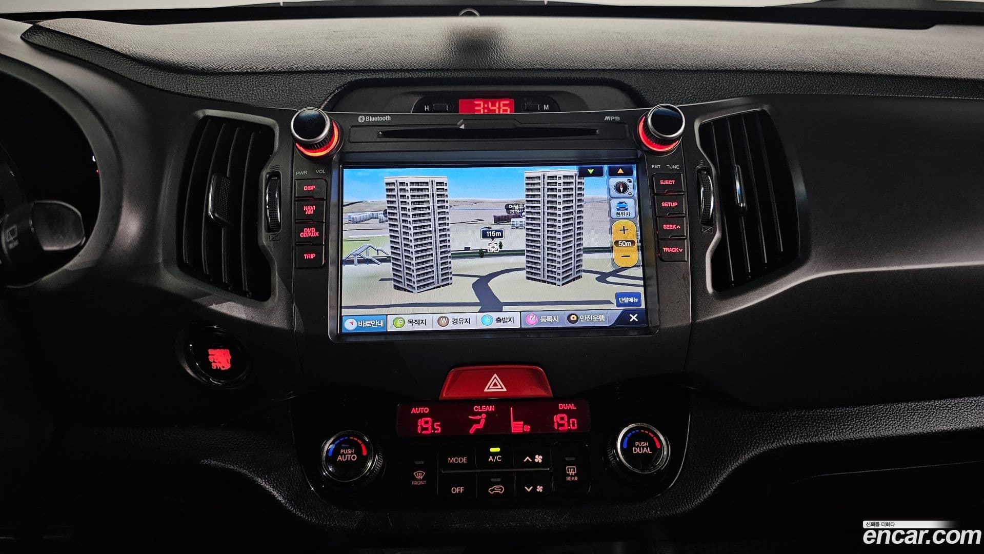 Main__Slider__Photo:Sportage Kia 2010.6-15