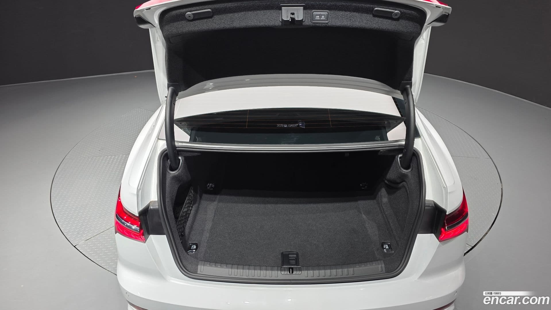 Main__Slider__Photo:A6 Audi 2023.11-19