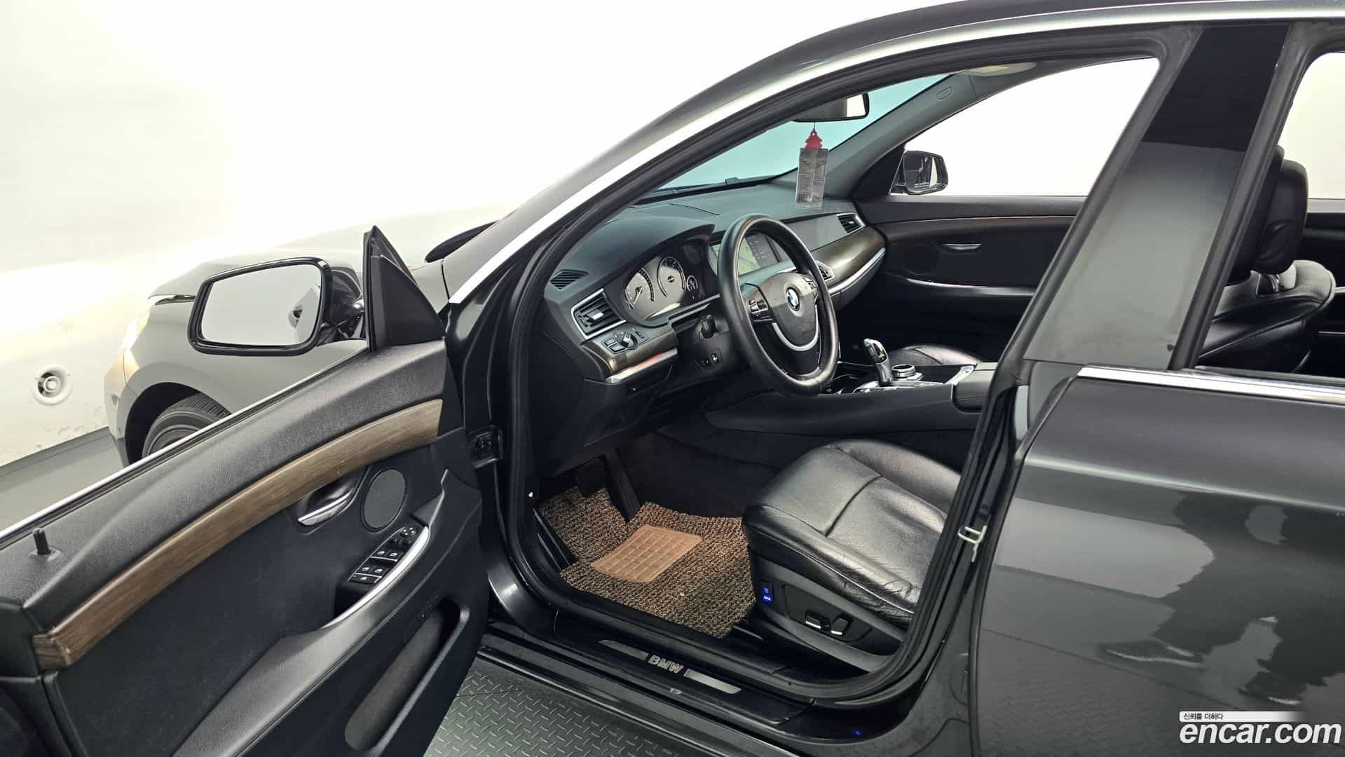 Gran Turismo BMW 2012.9-OPTION-015