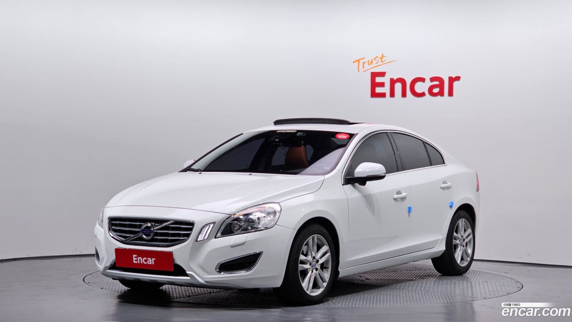 Main__Slider__Photo:S60 Volvo 2013.4-0