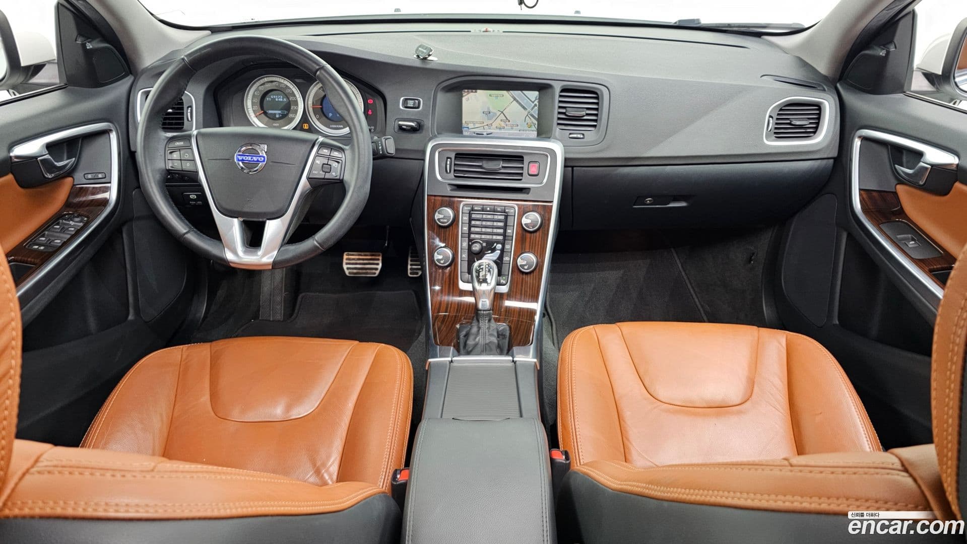 Main__Slider__Photo:S60 Volvo 2013.4-6