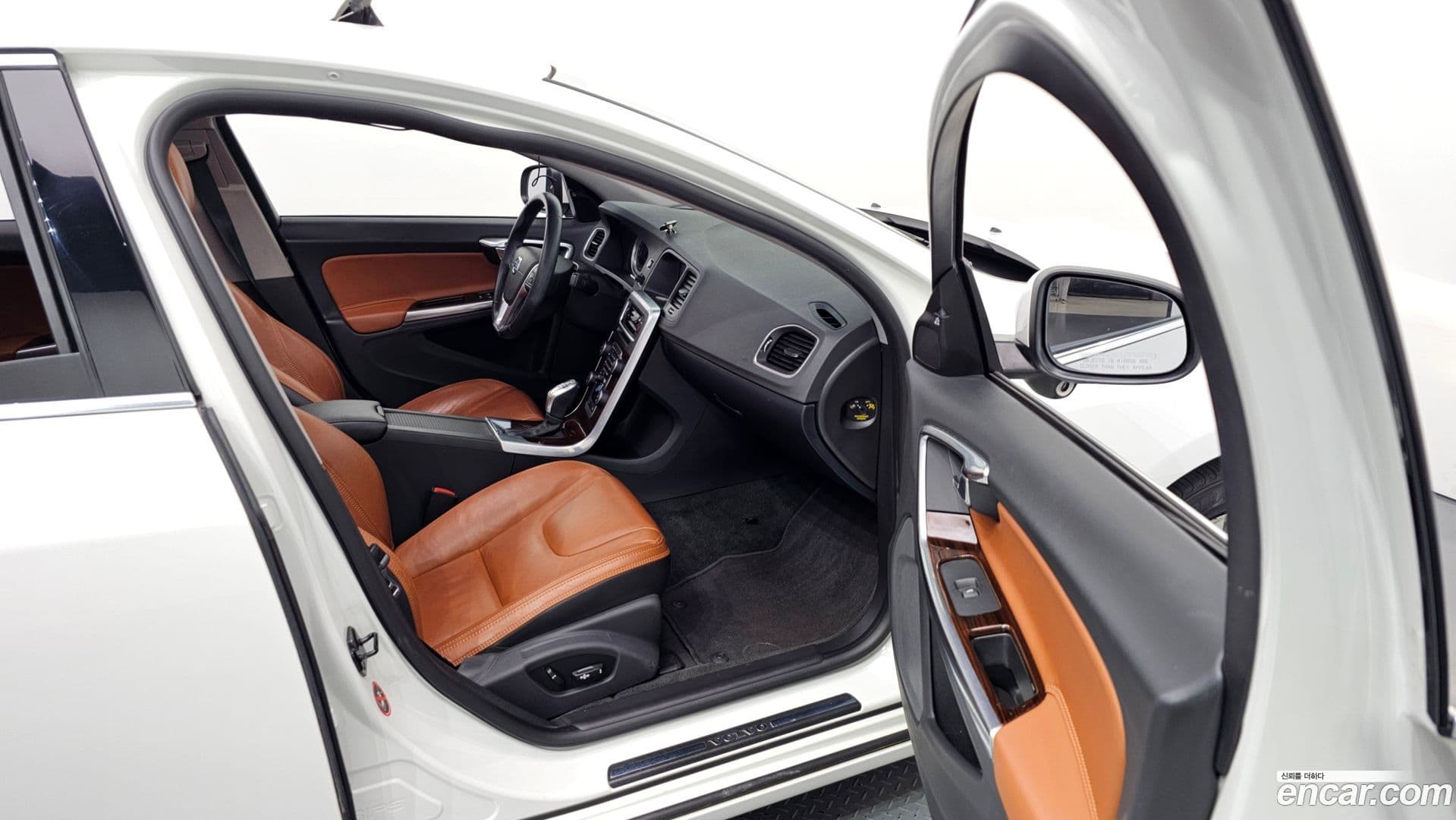 Main__Slider__Photo:S60 Volvo 2013.4-10