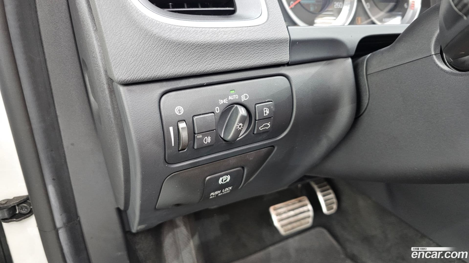 Main__Slider__Photo:S60 Volvo 2013.4-16