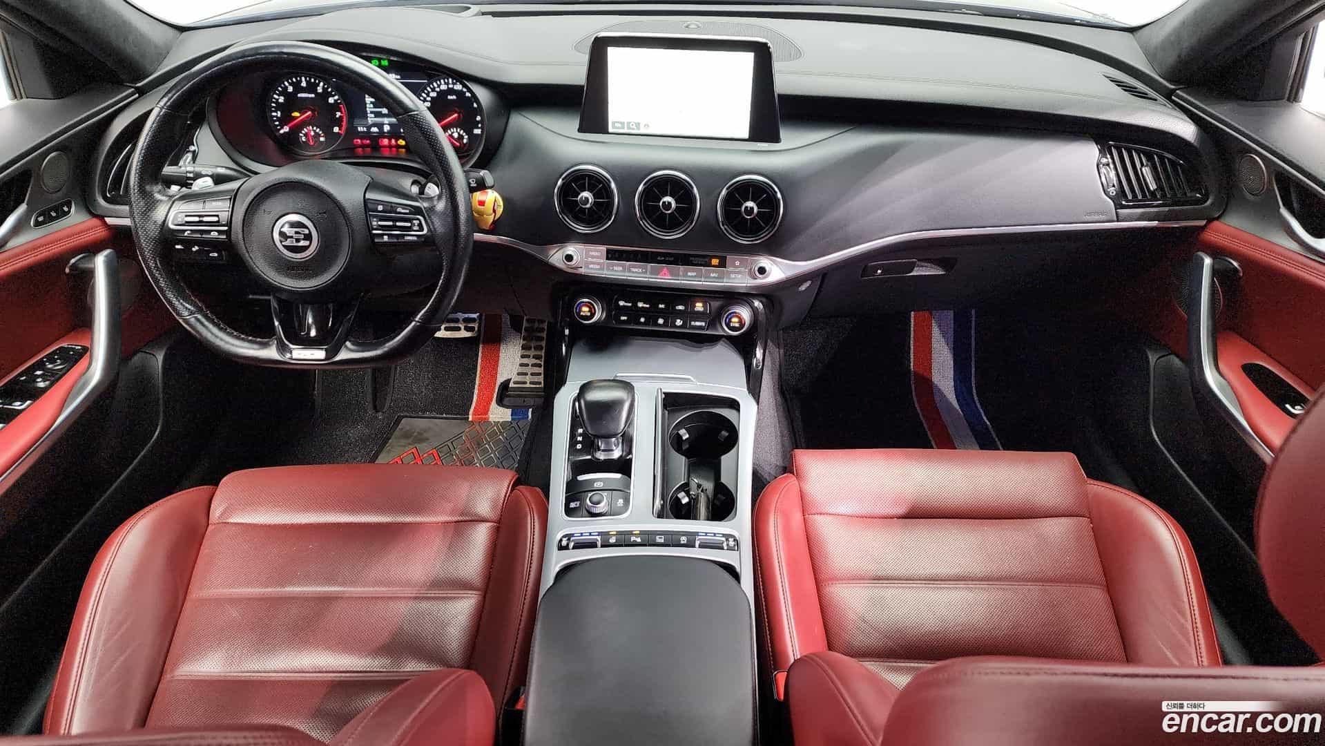 Stinger Kia 2019.1-INNER-007