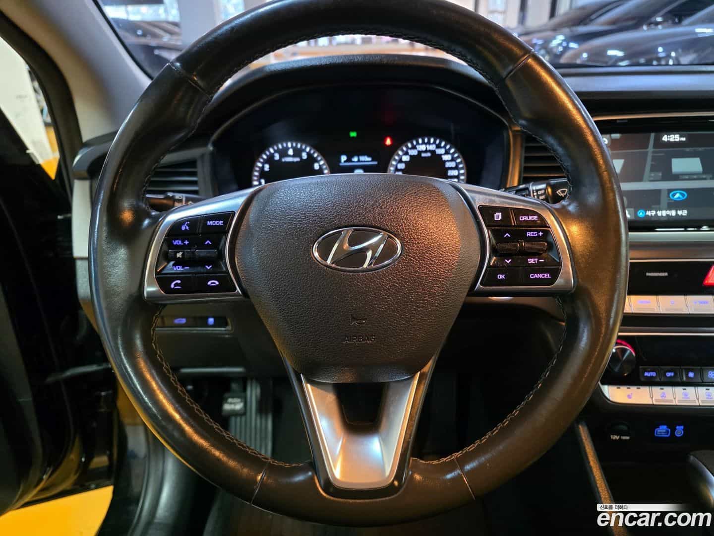 Sonata Hyundai 2018.3-OPTION-015