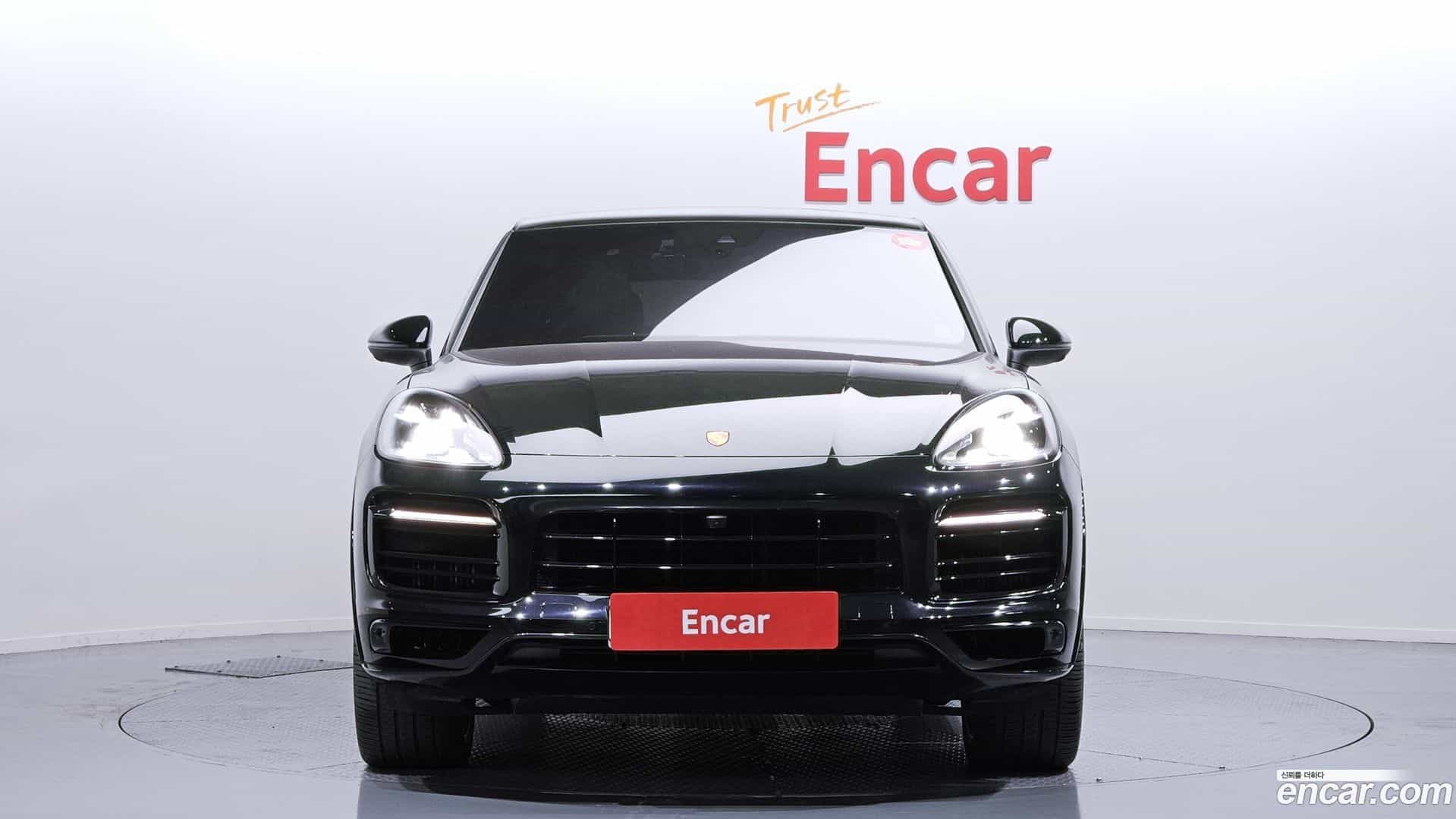 Cayenne Porsche 2021.0-OUTER-003