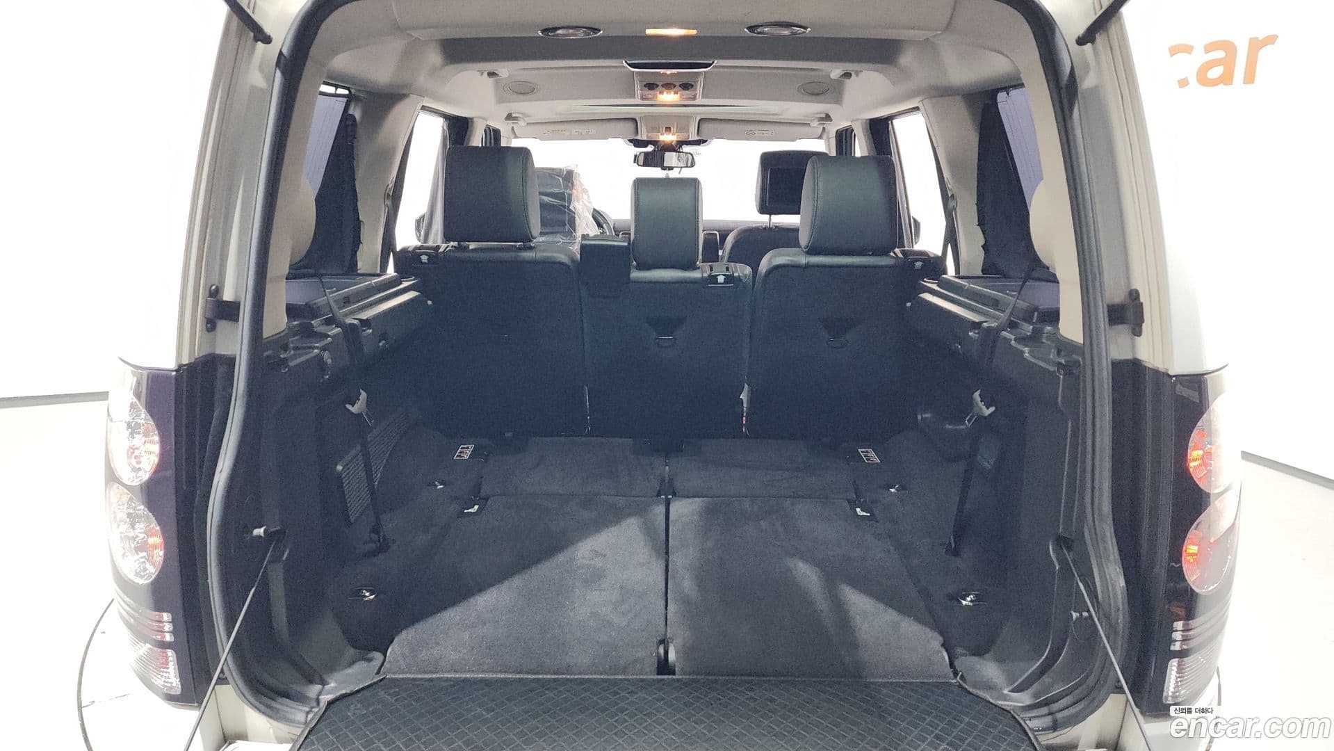 Main__Slider__Photo:Discovery Land Rover 2016.11-19