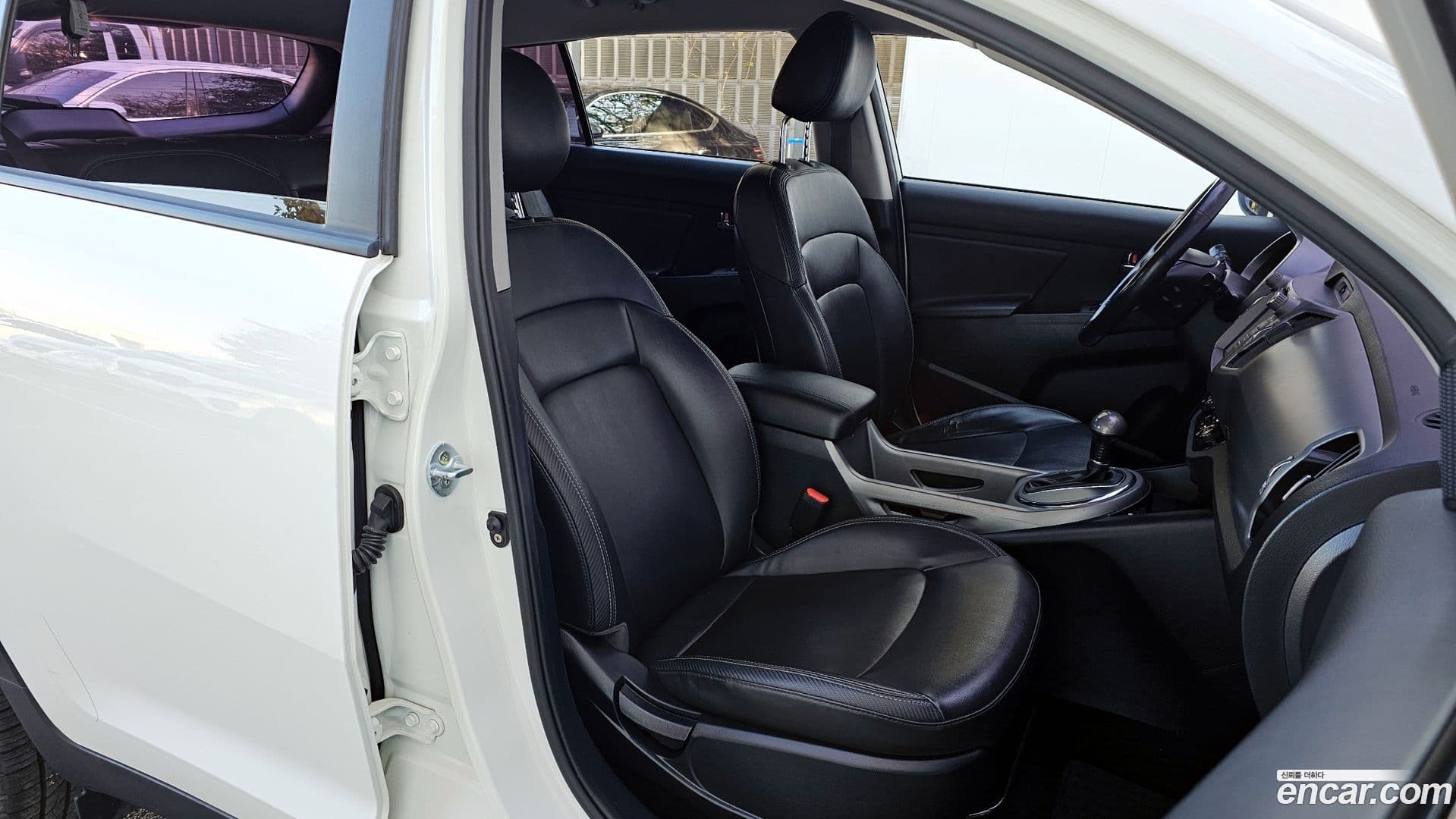 Main__Slider__Photo:Sportage Kia 2014.5-9