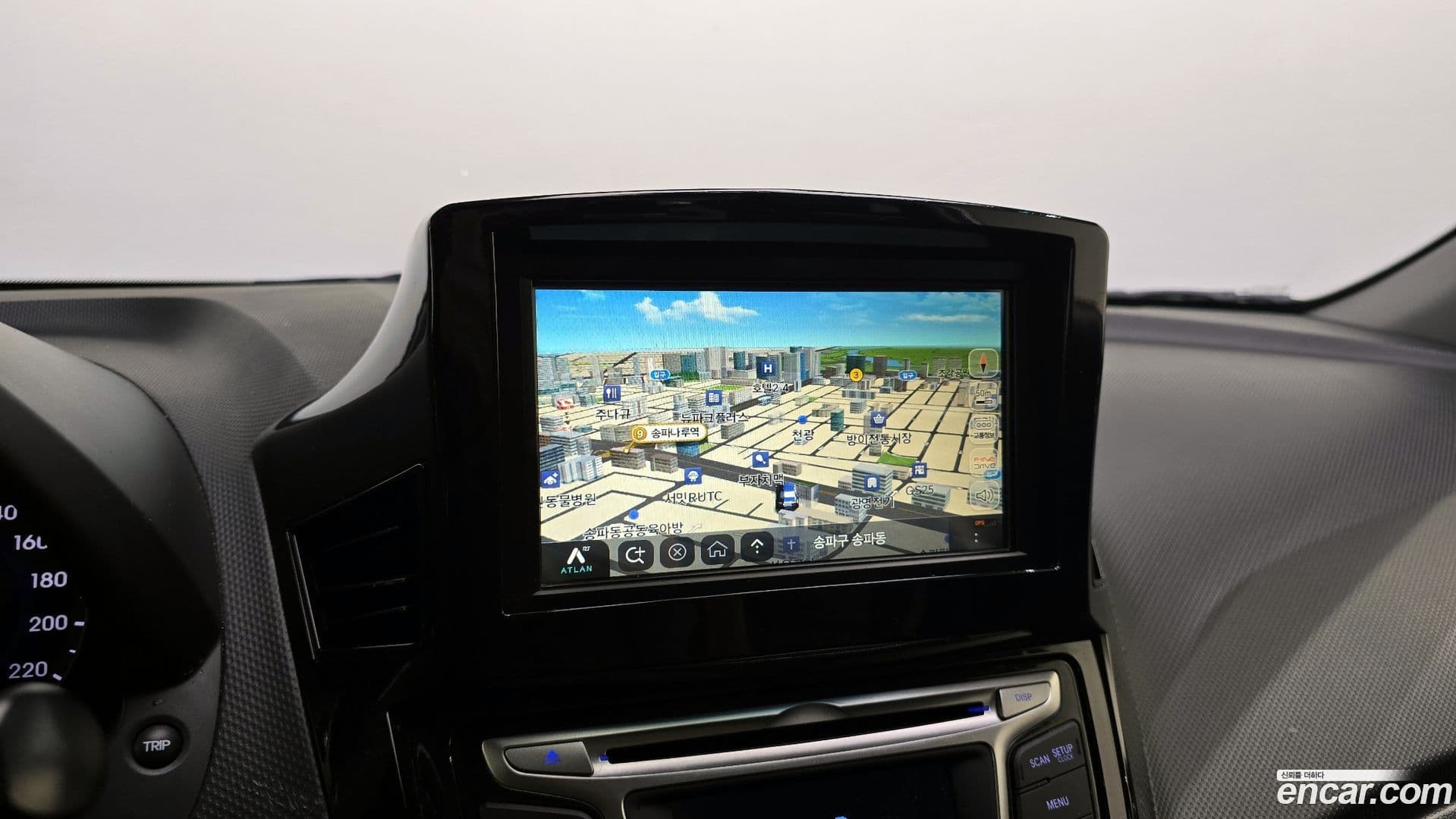 Main__Slider__Photo:Accent Hyundai 2015.3-16