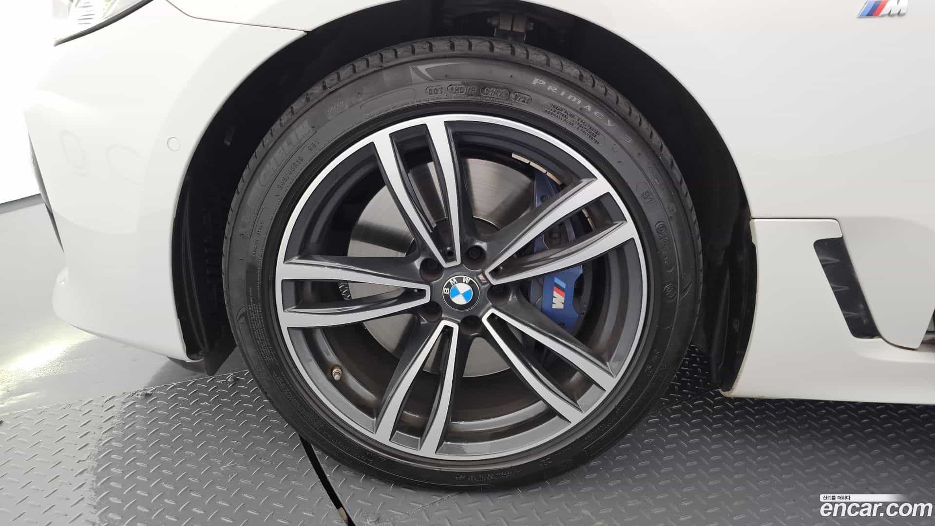 Gran Turismo BMW 2020.11-OUTER-005