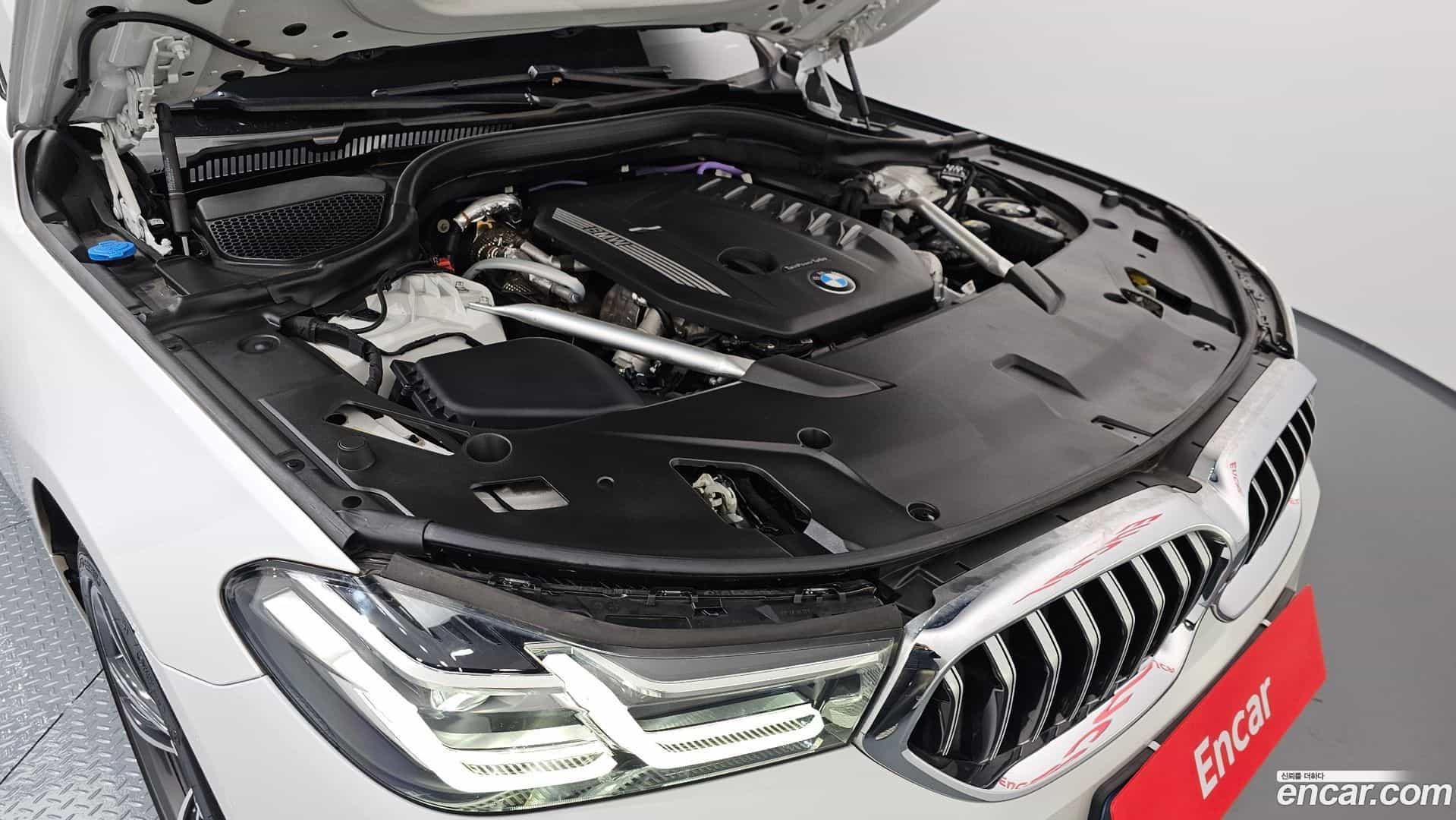 Gran Turismo BMW 2020.11-INNER-006