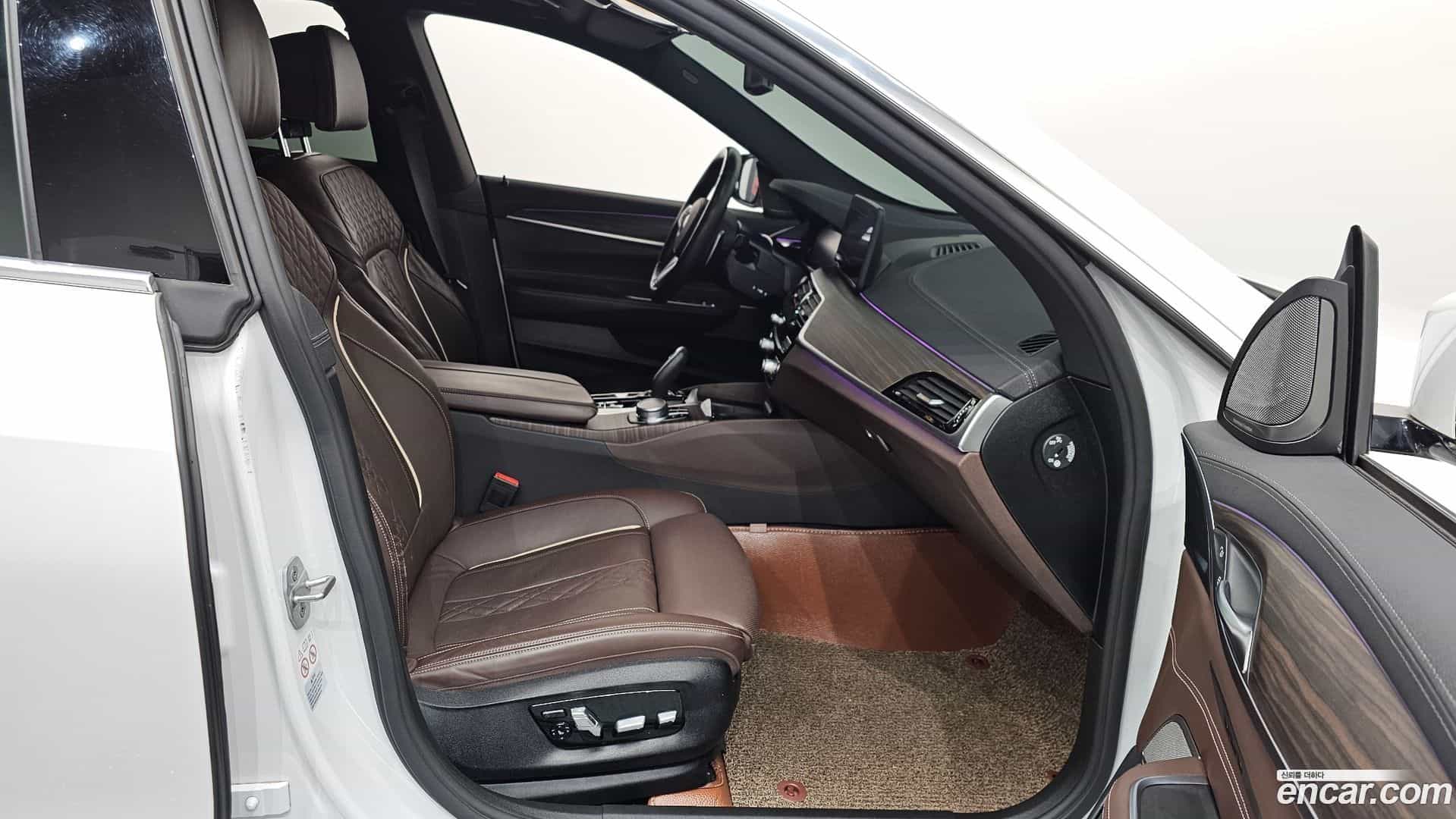 Gran Turismo BMW 2020.11-OPTION-015